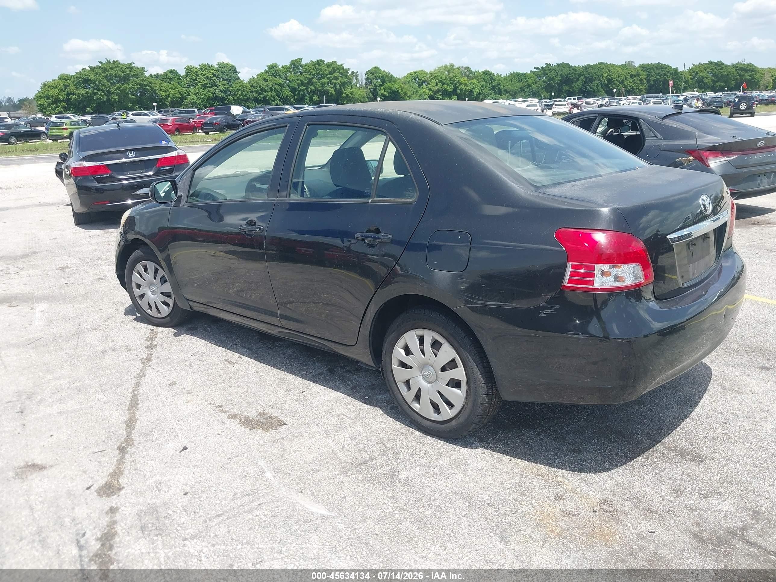 2012 Toyota Yaris   Black vin: JTDBT4K31C1414630