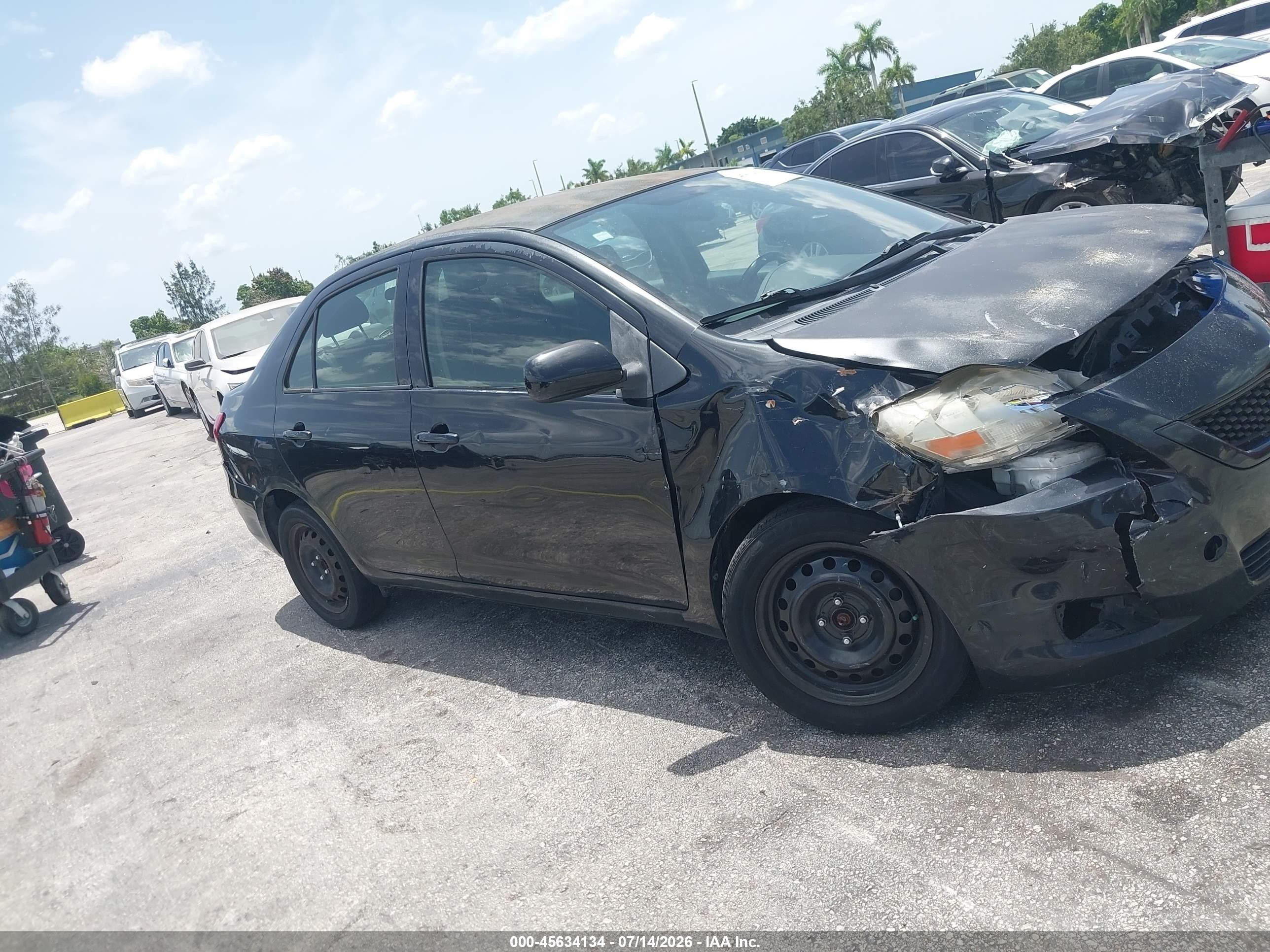2012 Toyota Yaris   Black vin: JTDBT4K31C1414630