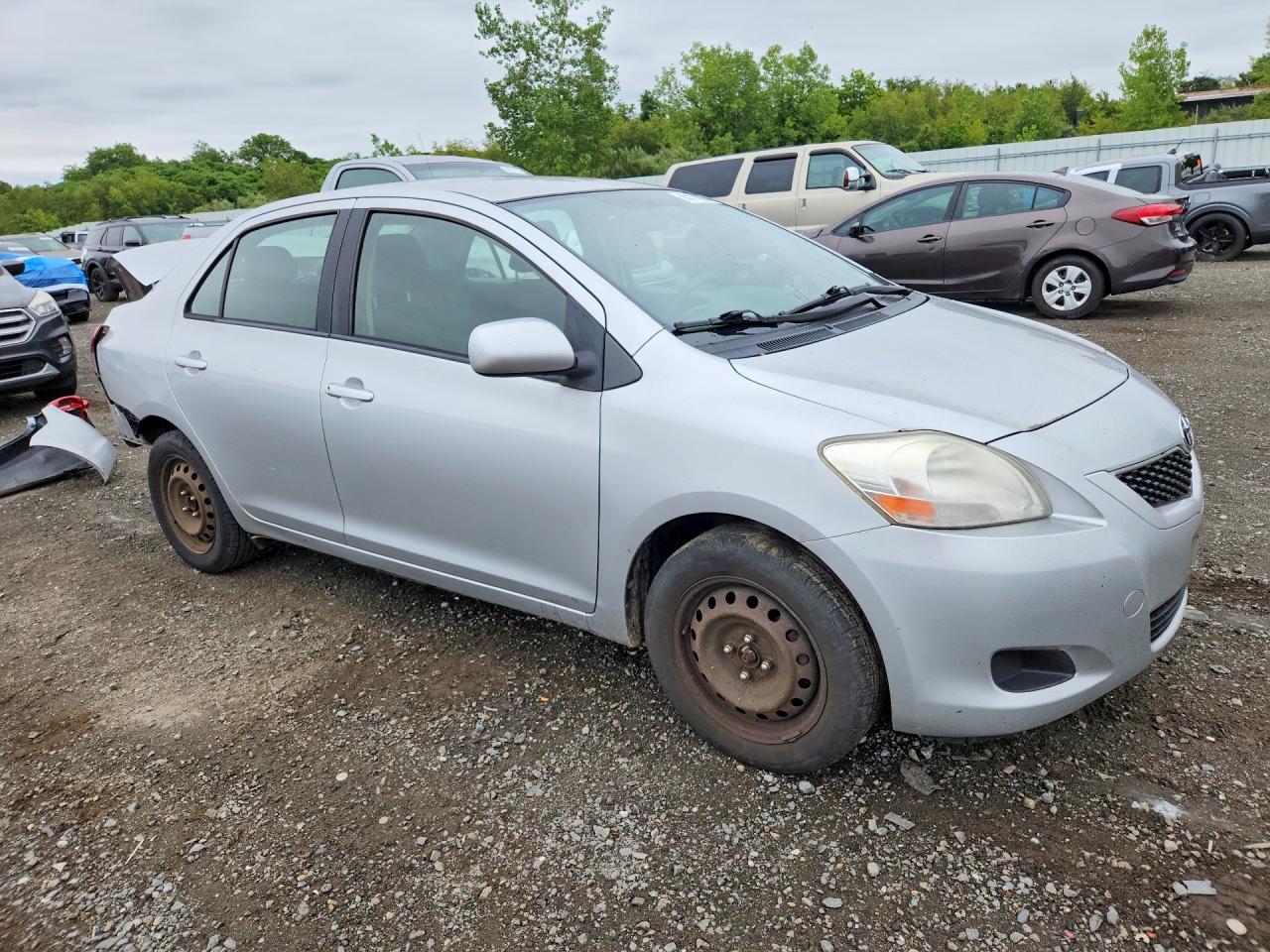 2012 Toyota Yaris Fleet Gray vin: JTDBT4K31C1419861