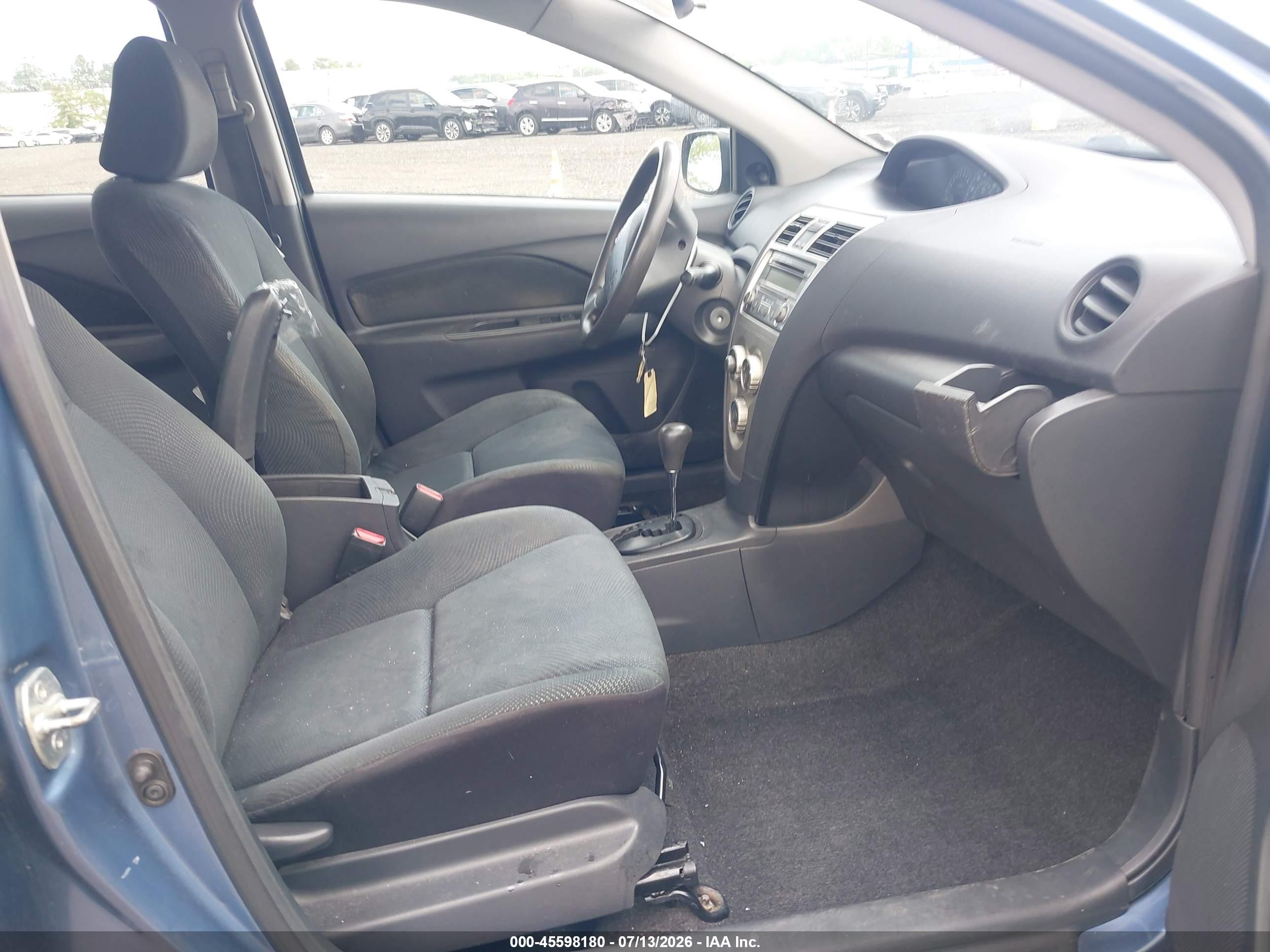 2012 Toyota Yaris   Light Blue vin: JTDBT4K31CL010585