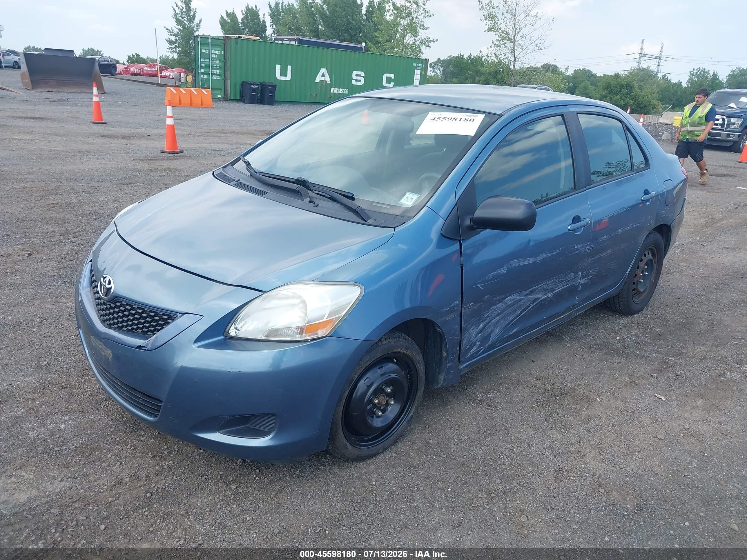 2012 Toyota Yaris   Light Blue vin: JTDBT4K31CL010585