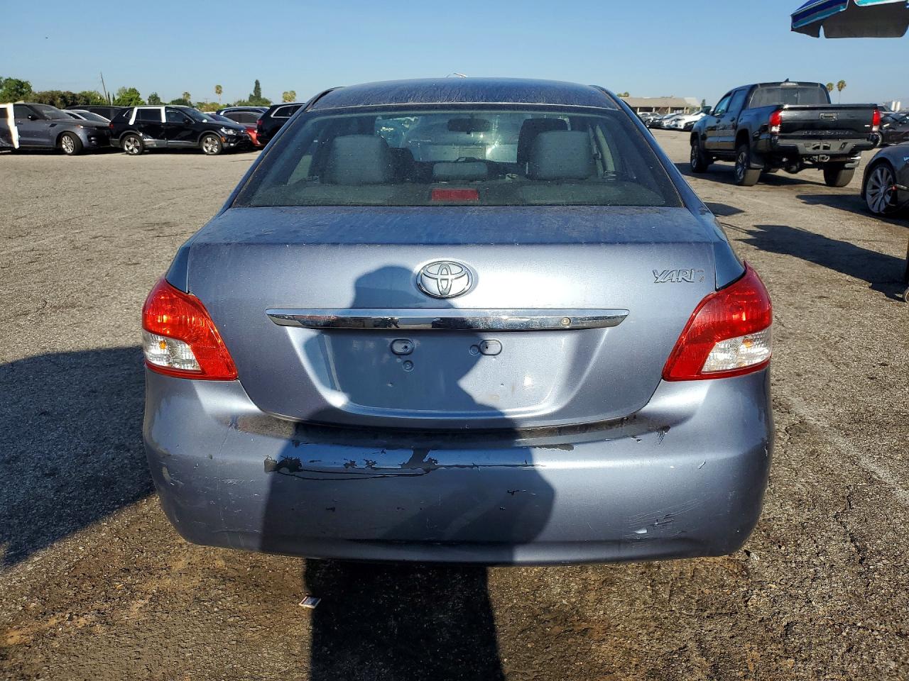 2012 Toyota Yaris Fleet Blue vin: JTDBT4K31CL016855