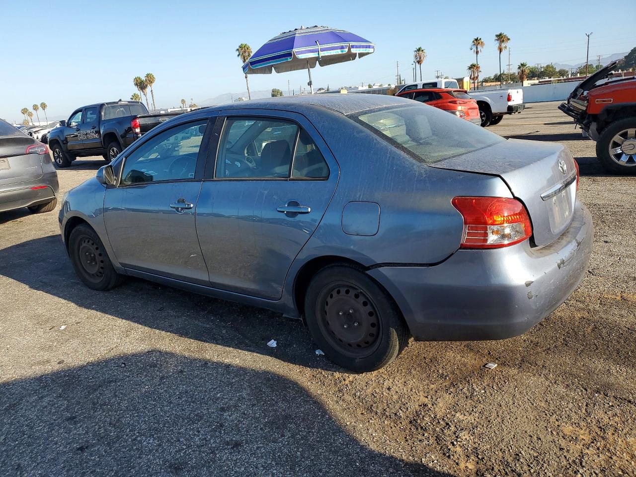 2012 Toyota Yaris Fleet Blue vin: JTDBT4K31CL016855