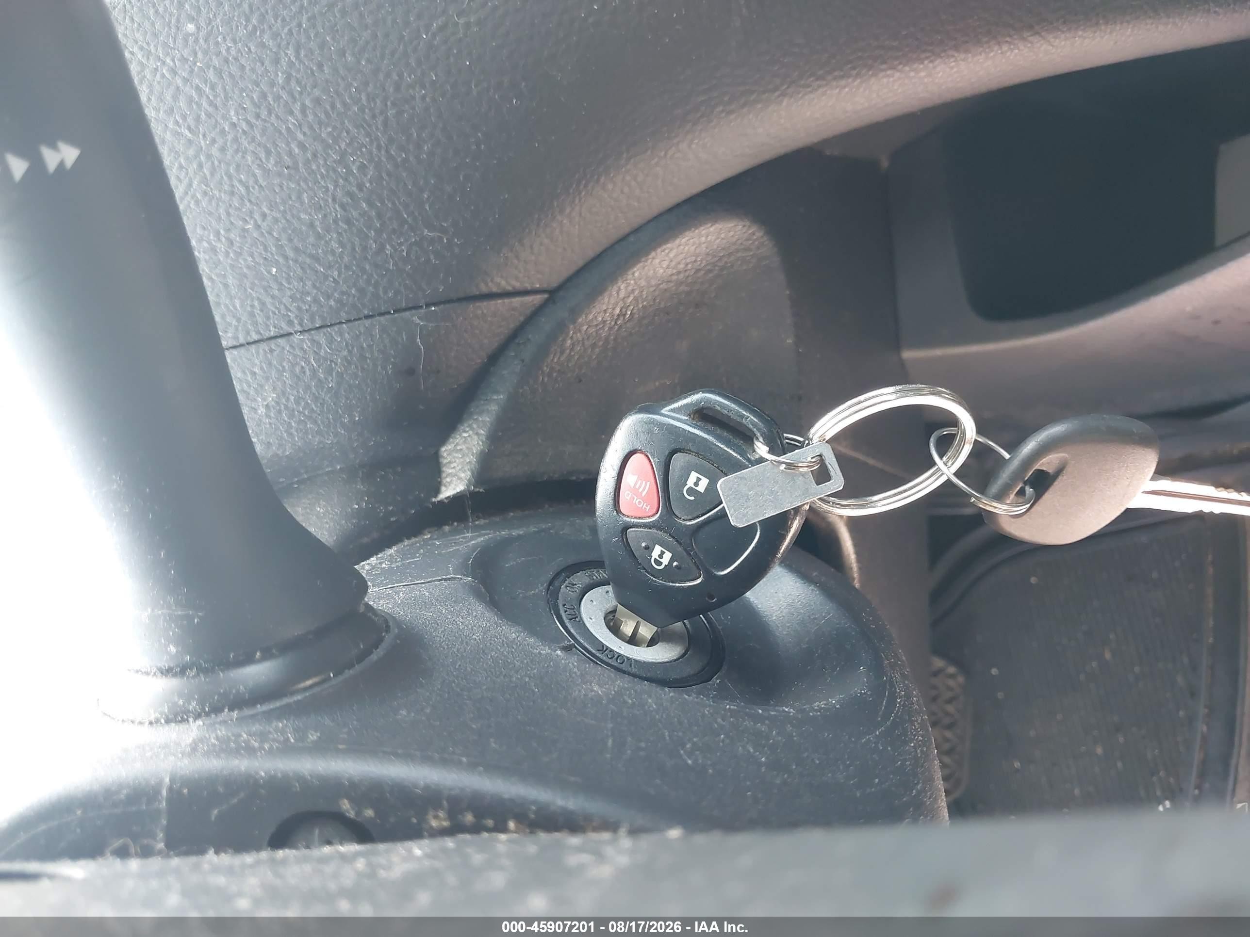 2010 Toyota Yaris   Black vin: JTDBT4K32A1360557