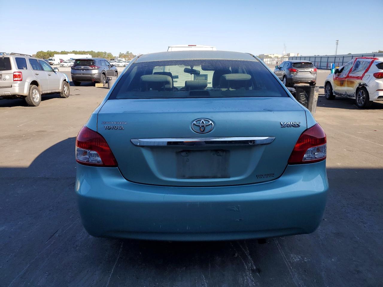 2010 Toyota Yaris Blue vin: JTDBT4K32A1369274