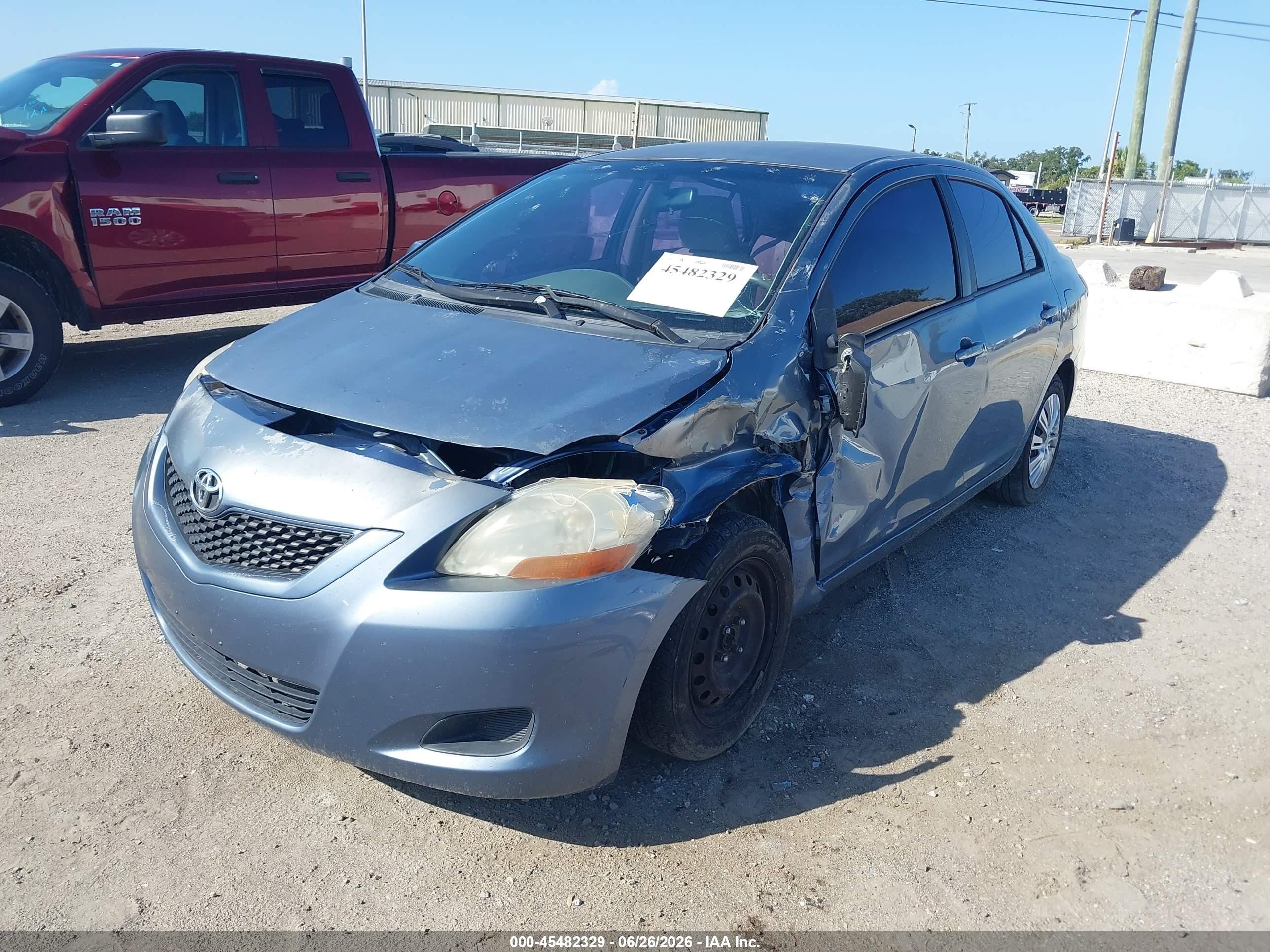 2010 Toyota Yaris   Light Blue vin: JTDBT4K32A1392599