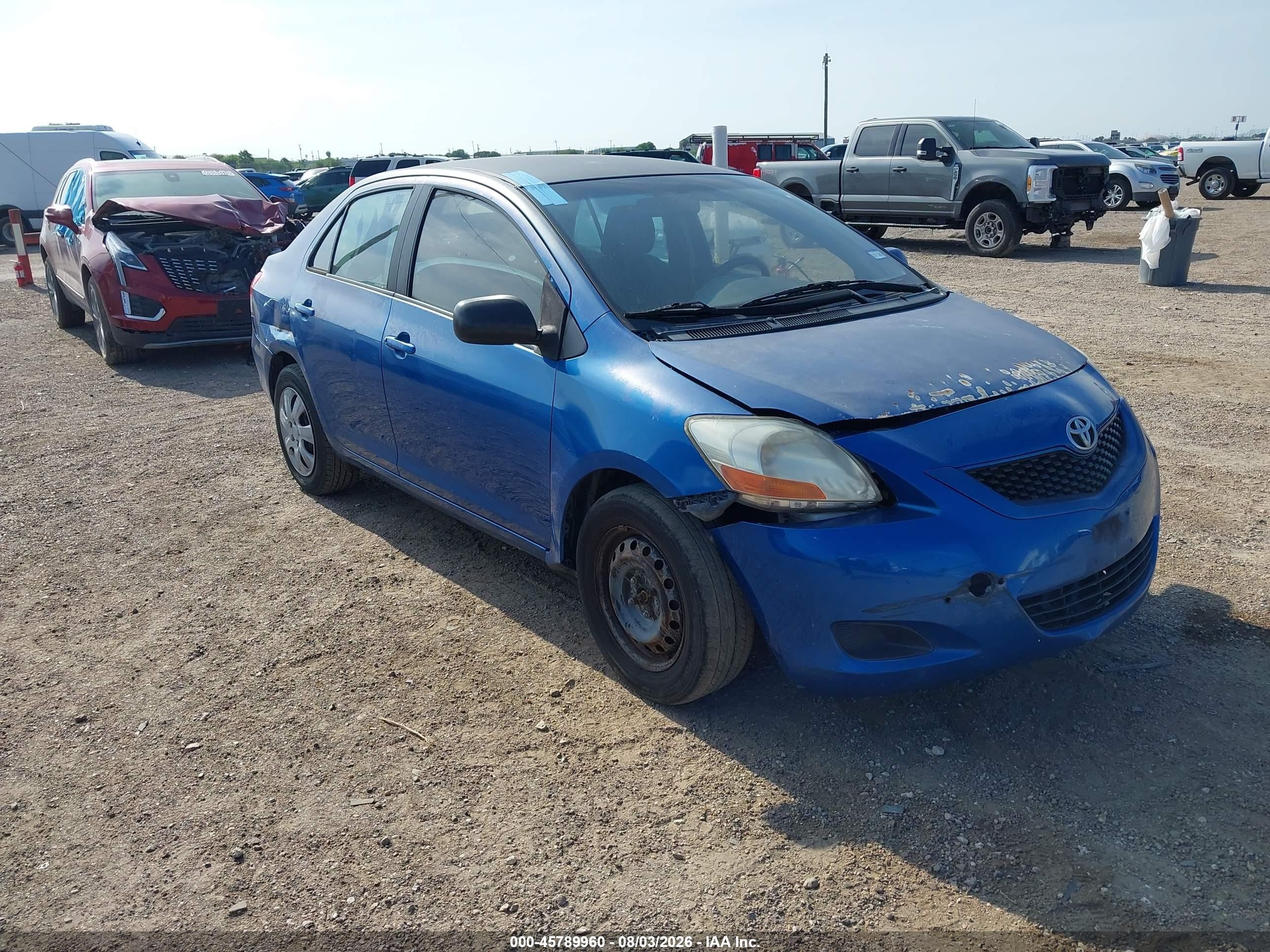 2010 Toyota Yaris   Blue vin: JTDBT4K32A4070494
