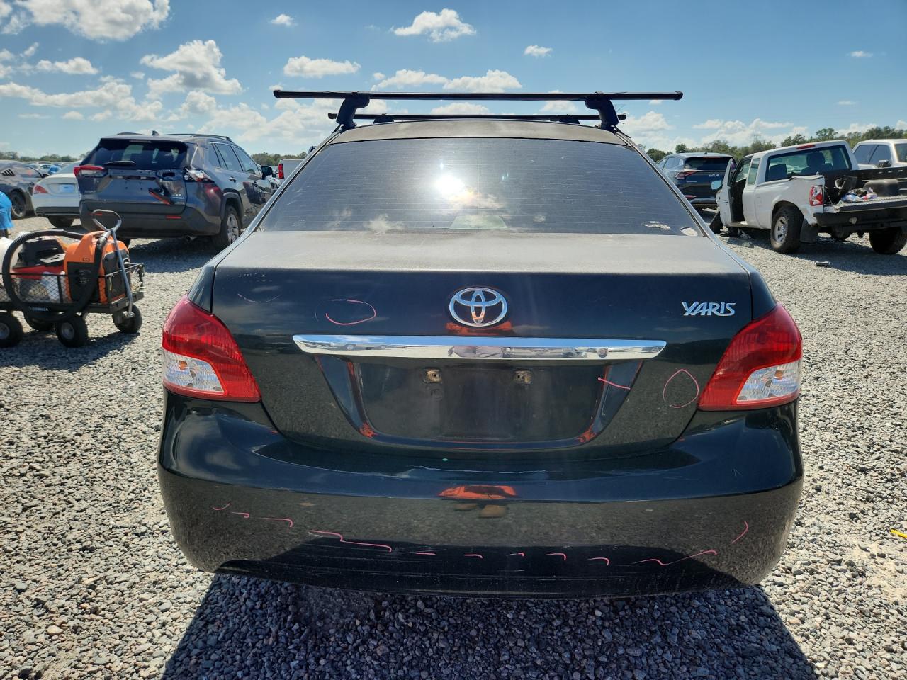 2012 Toyota Yaris Fleet Черный vin: JTDBT4K32C1420923