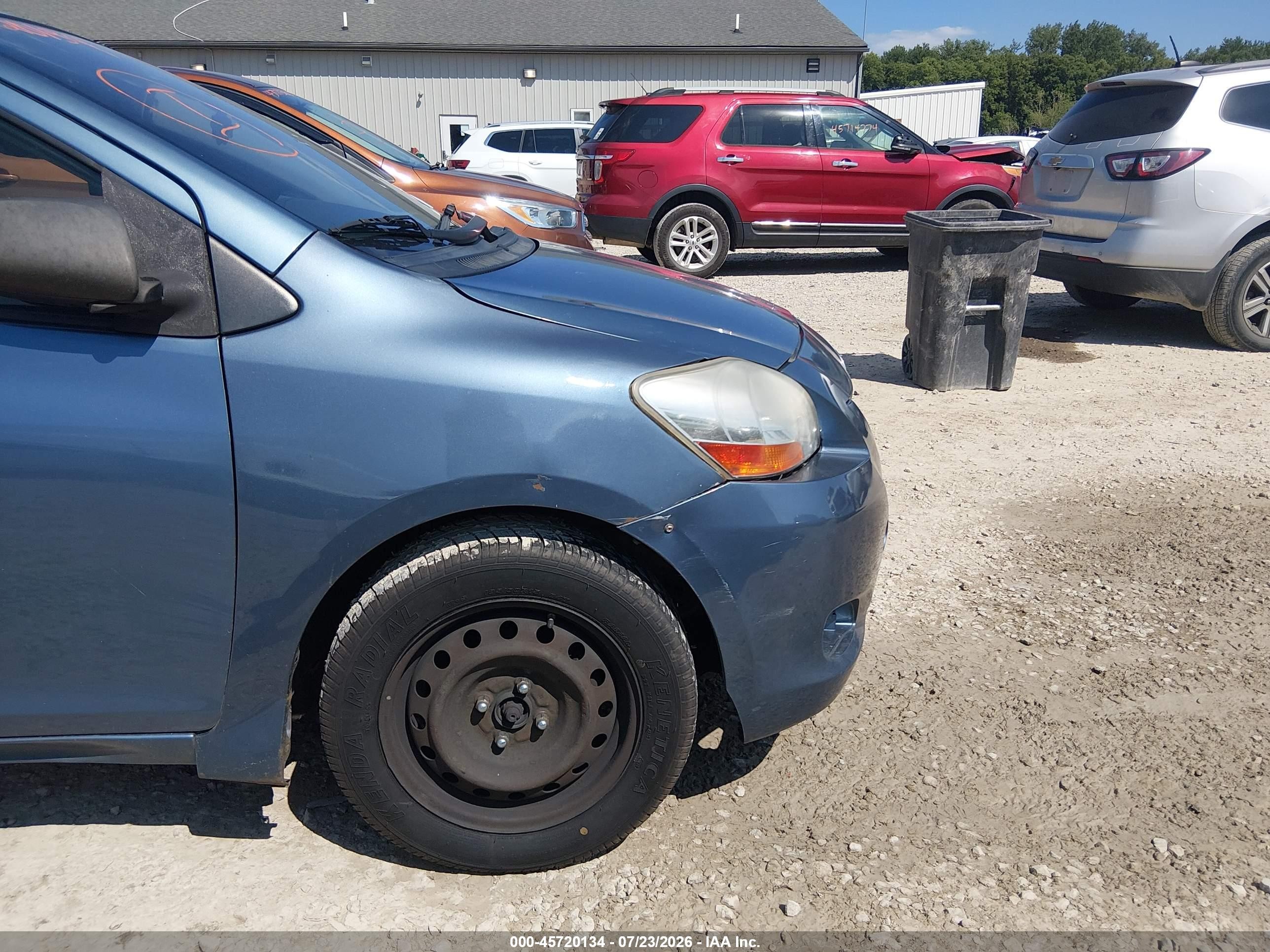 2012 Toyota Yaris   Blue vin: JTDBT4K32CL011311