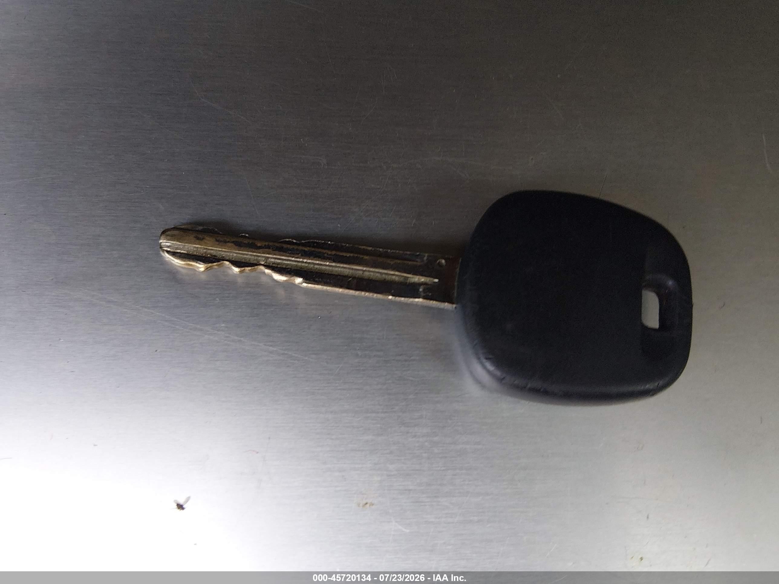 2012 Toyota Yaris   Blue vin: JTDBT4K32CL011311