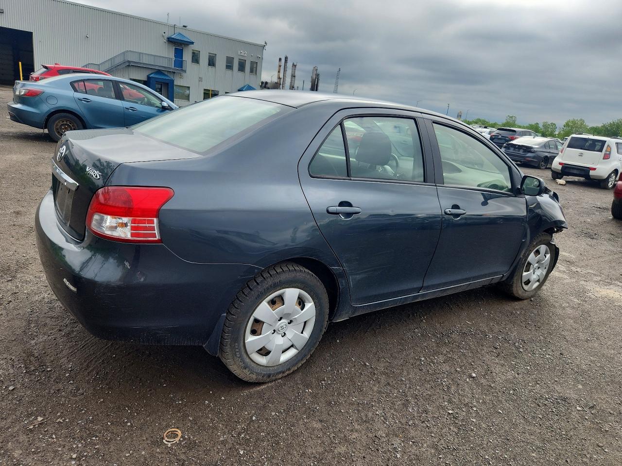 2012 Toyota Yaris Fleet Gray vin: JTDBT4K32CL028898