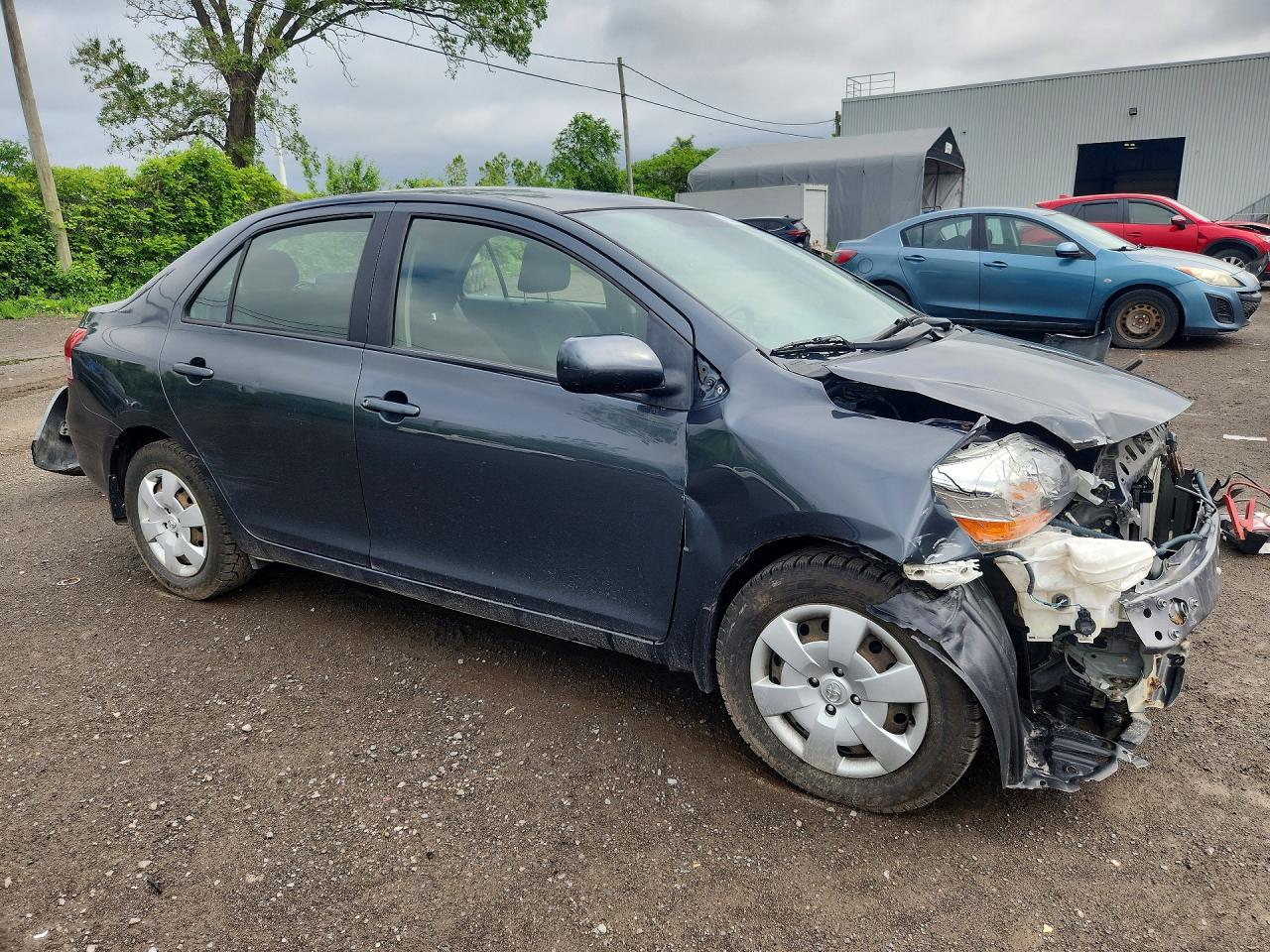 2012 Toyota Yaris Fleet Gray vin: JTDBT4K32CL028898