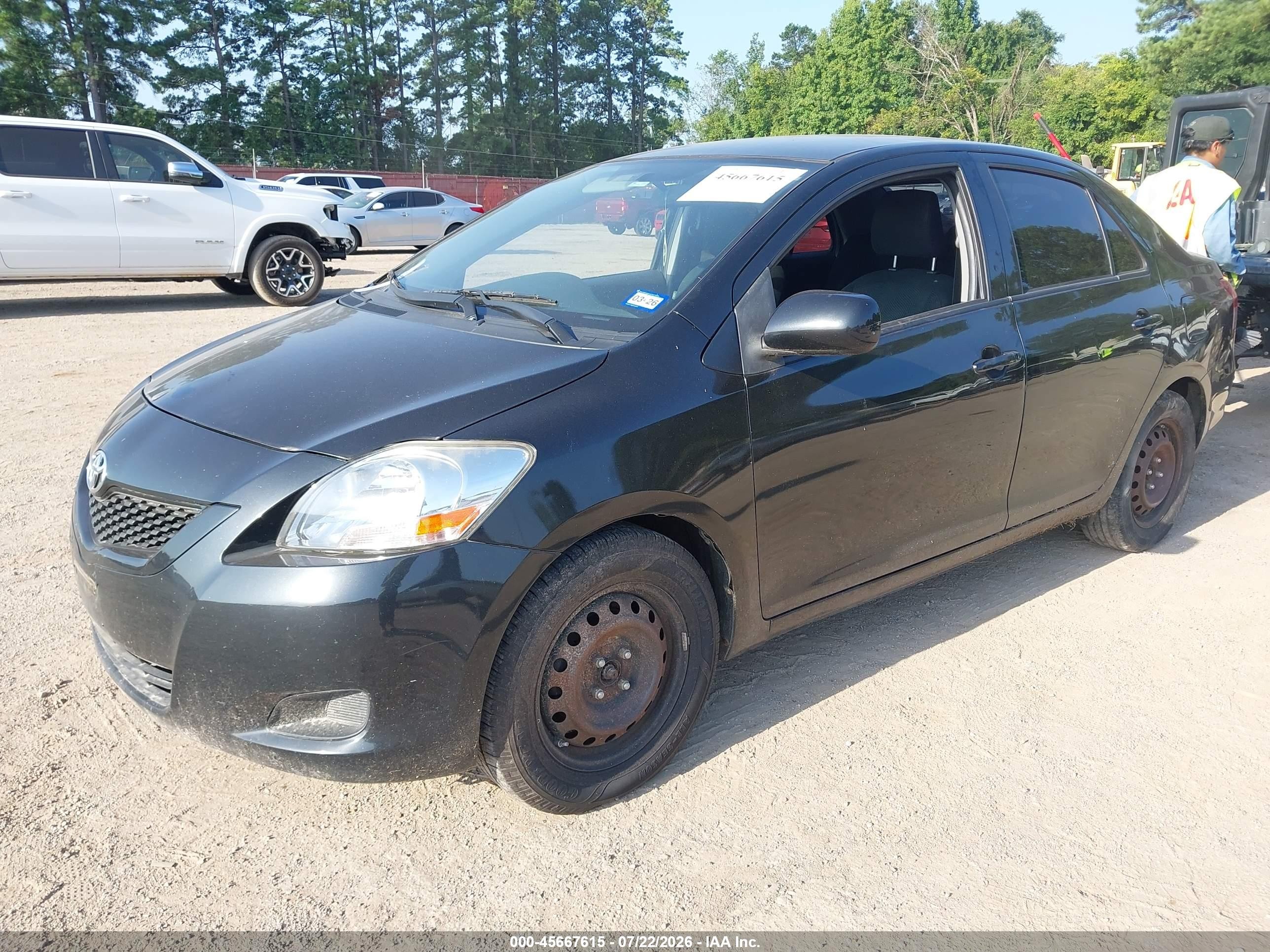 2012 Toyota Yaris   Черный vin: JTDBT4K32CL031171
