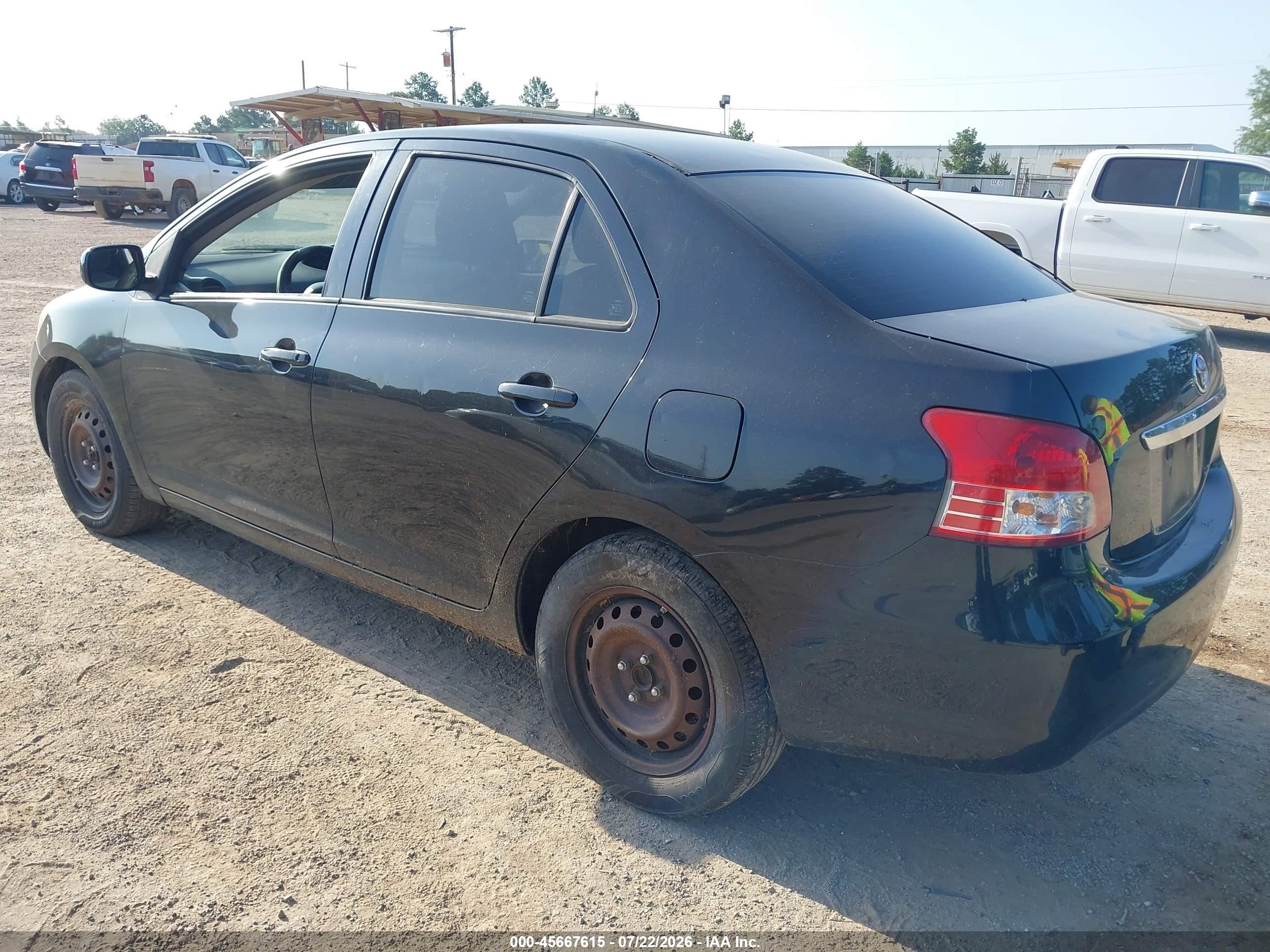 2012 Toyota Yaris   Черный vin: JTDBT4K32CL031171