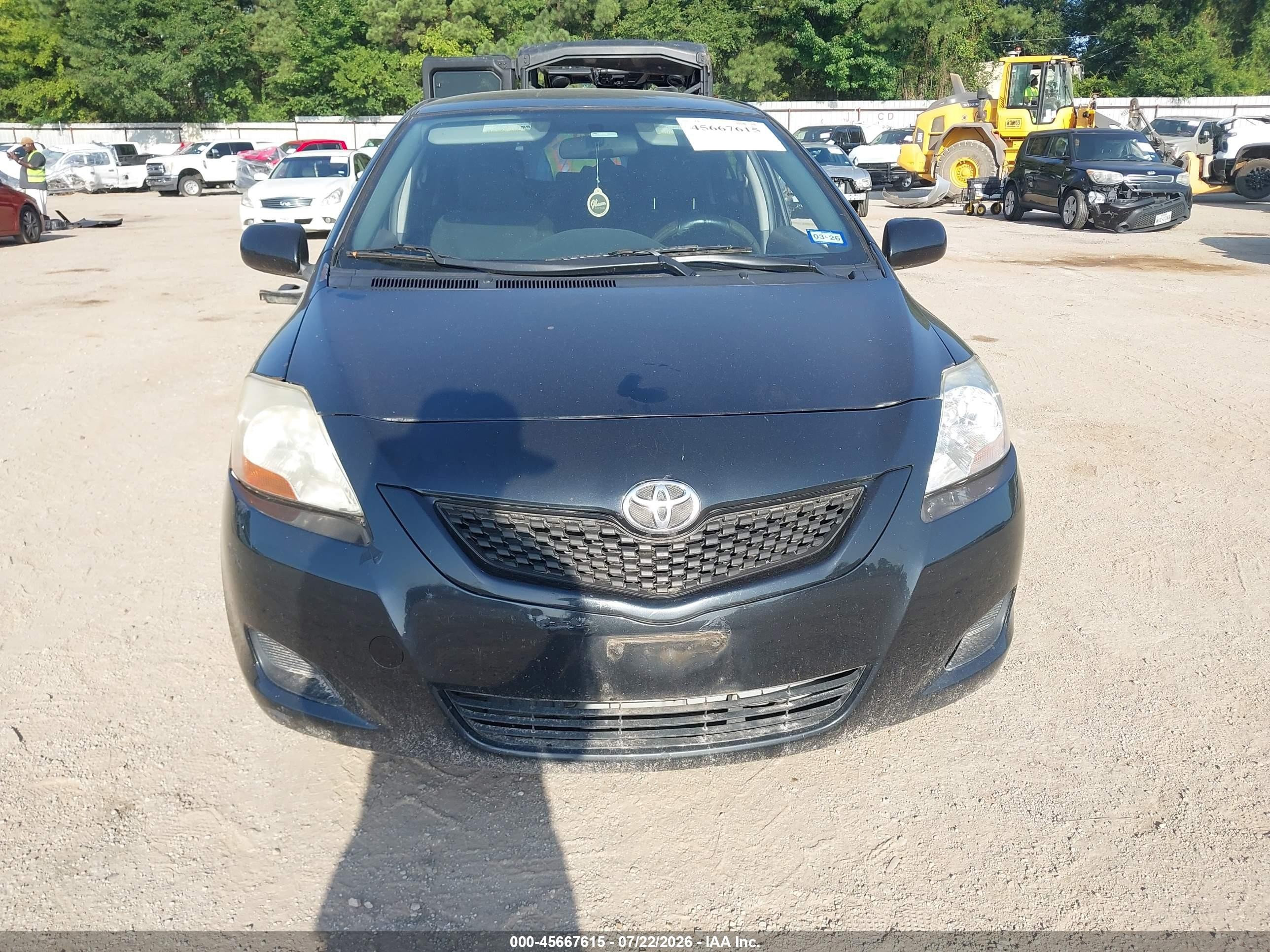 2012 Toyota Yaris   Черный vin: JTDBT4K32CL031171