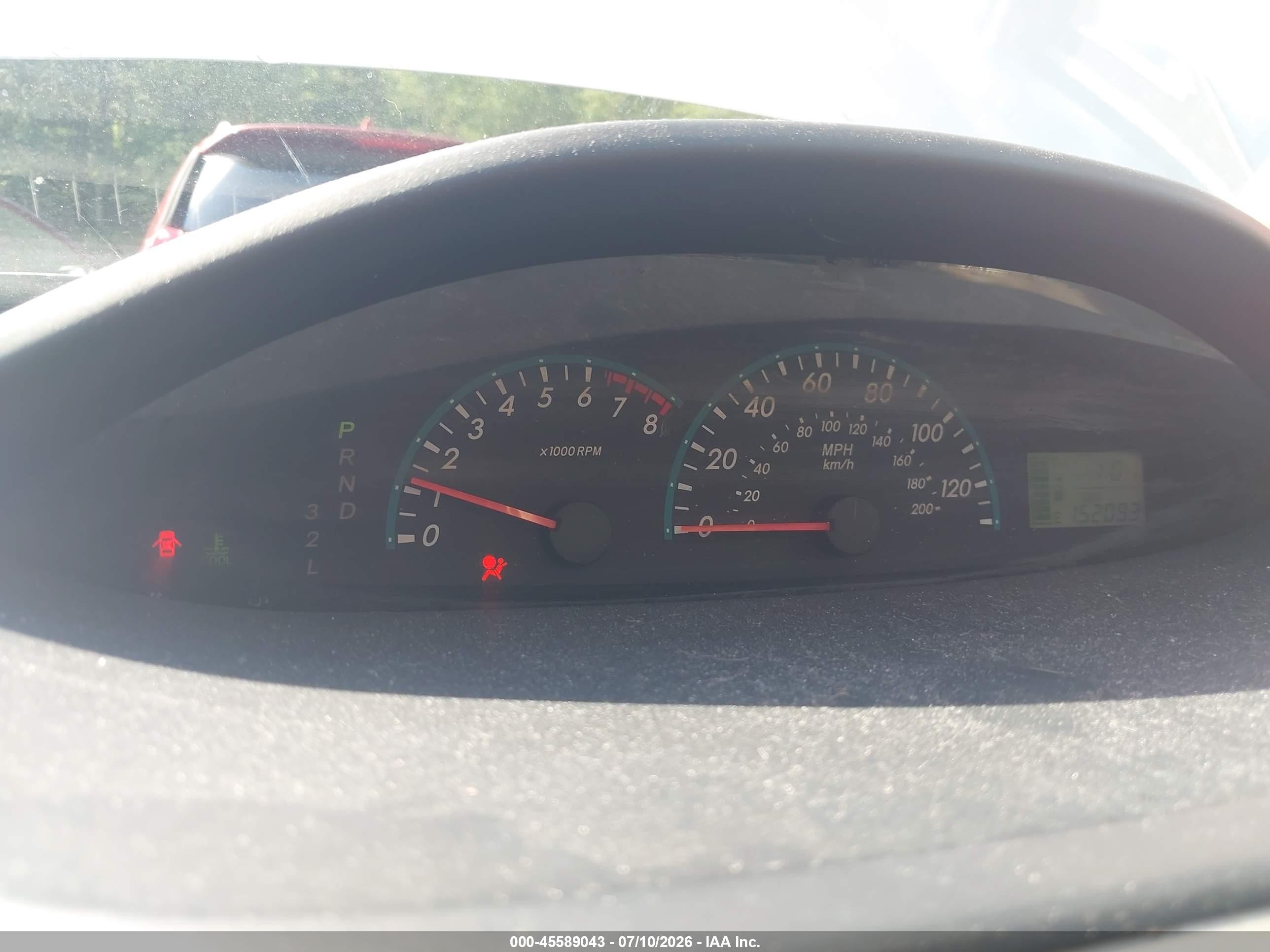 2010 Toyota Yaris   Silver vin: JTDBT4K33A1379229