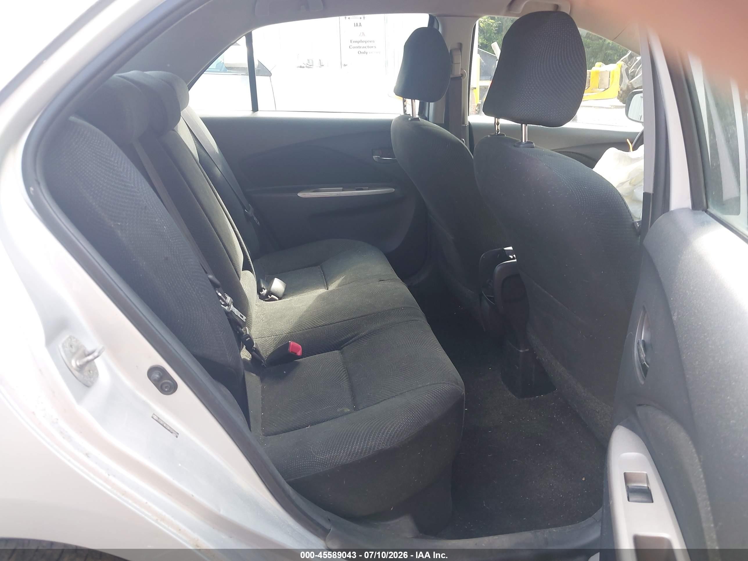 2010 Toyota Yaris   Silver vin: JTDBT4K33A1379229
