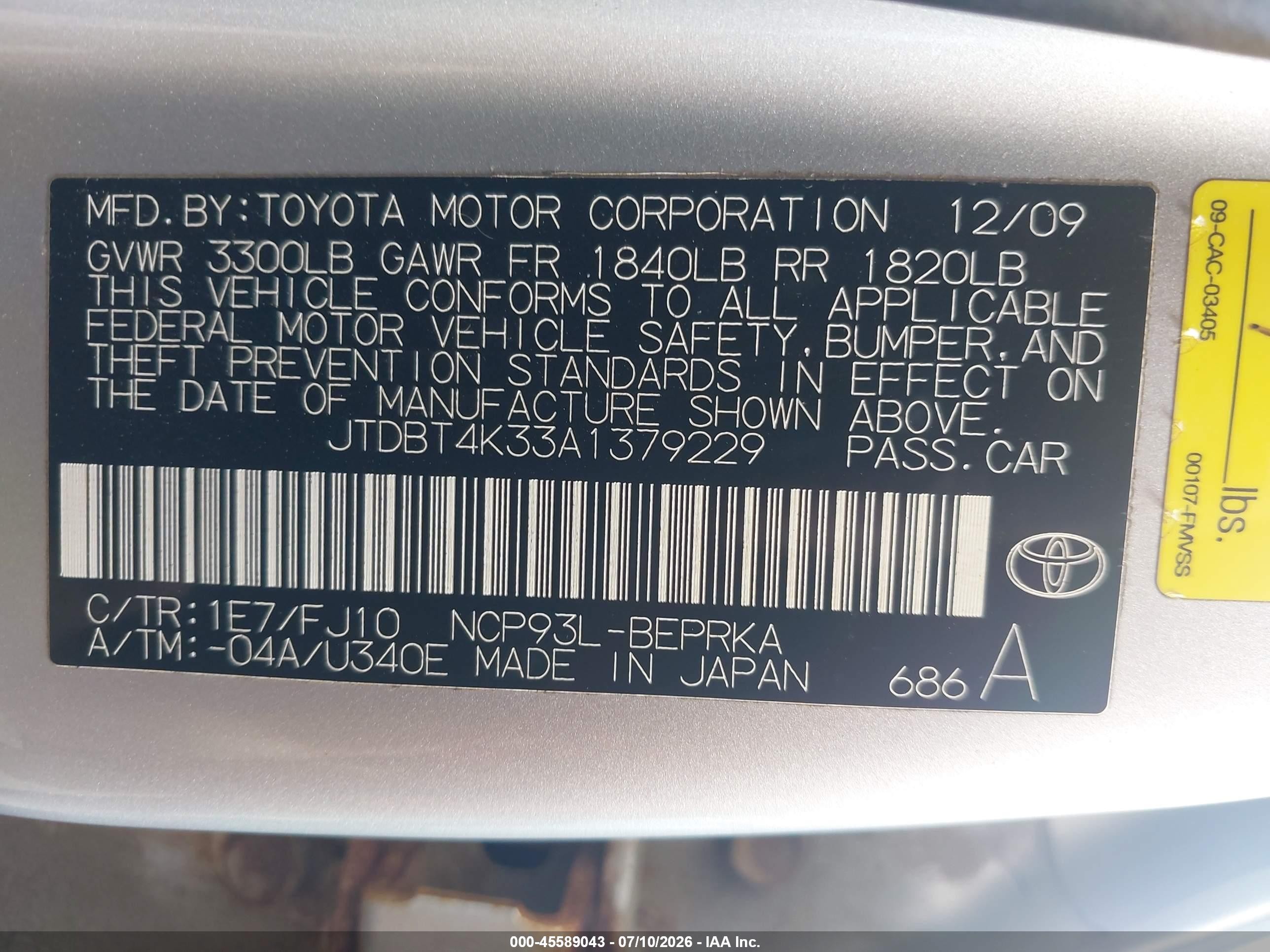 2010 Toyota Yaris   Silver vin: JTDBT4K33A1379229