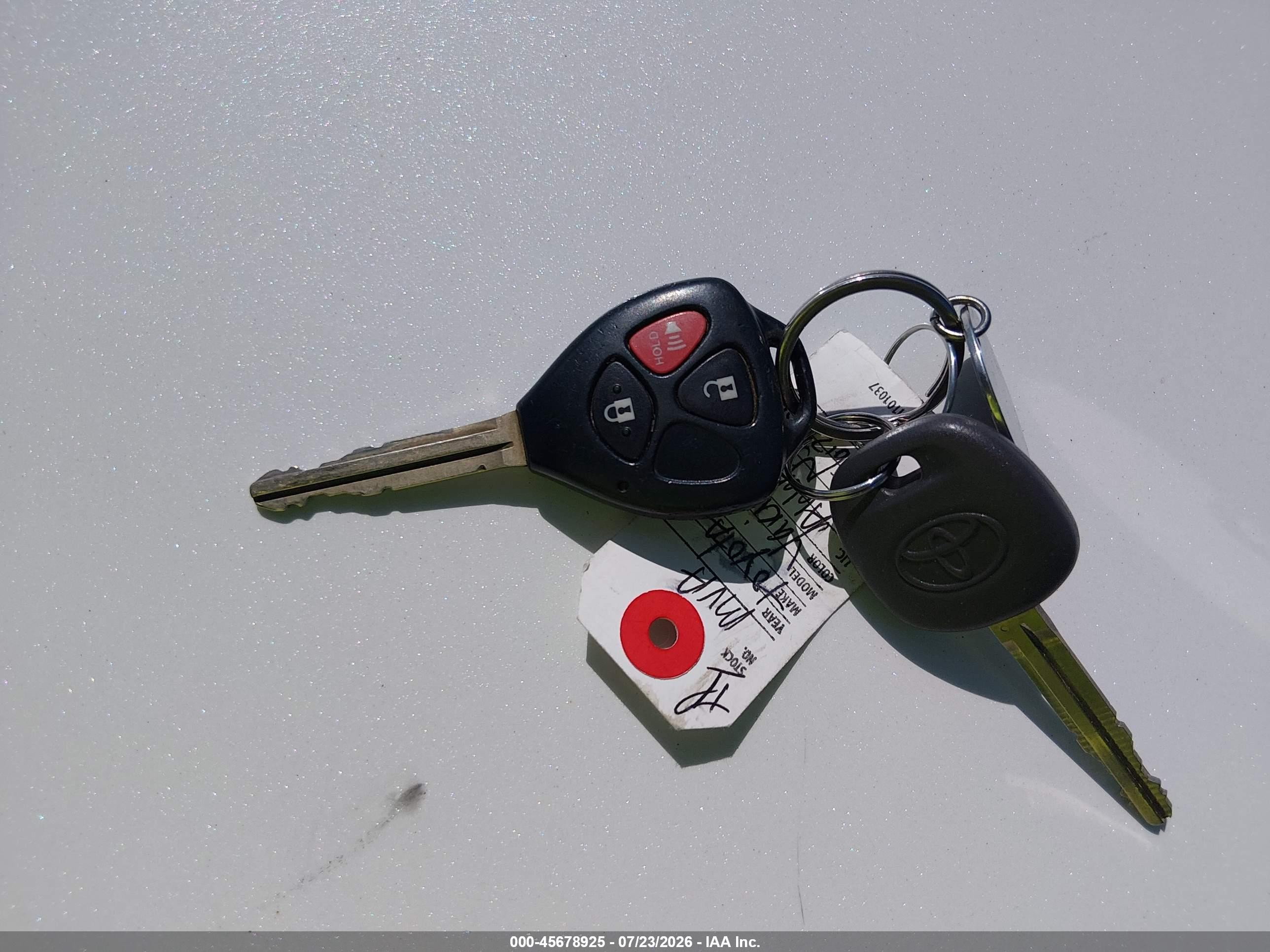 2010 Toyota Yaris   Gray vin: JTDBT4K33A4069371