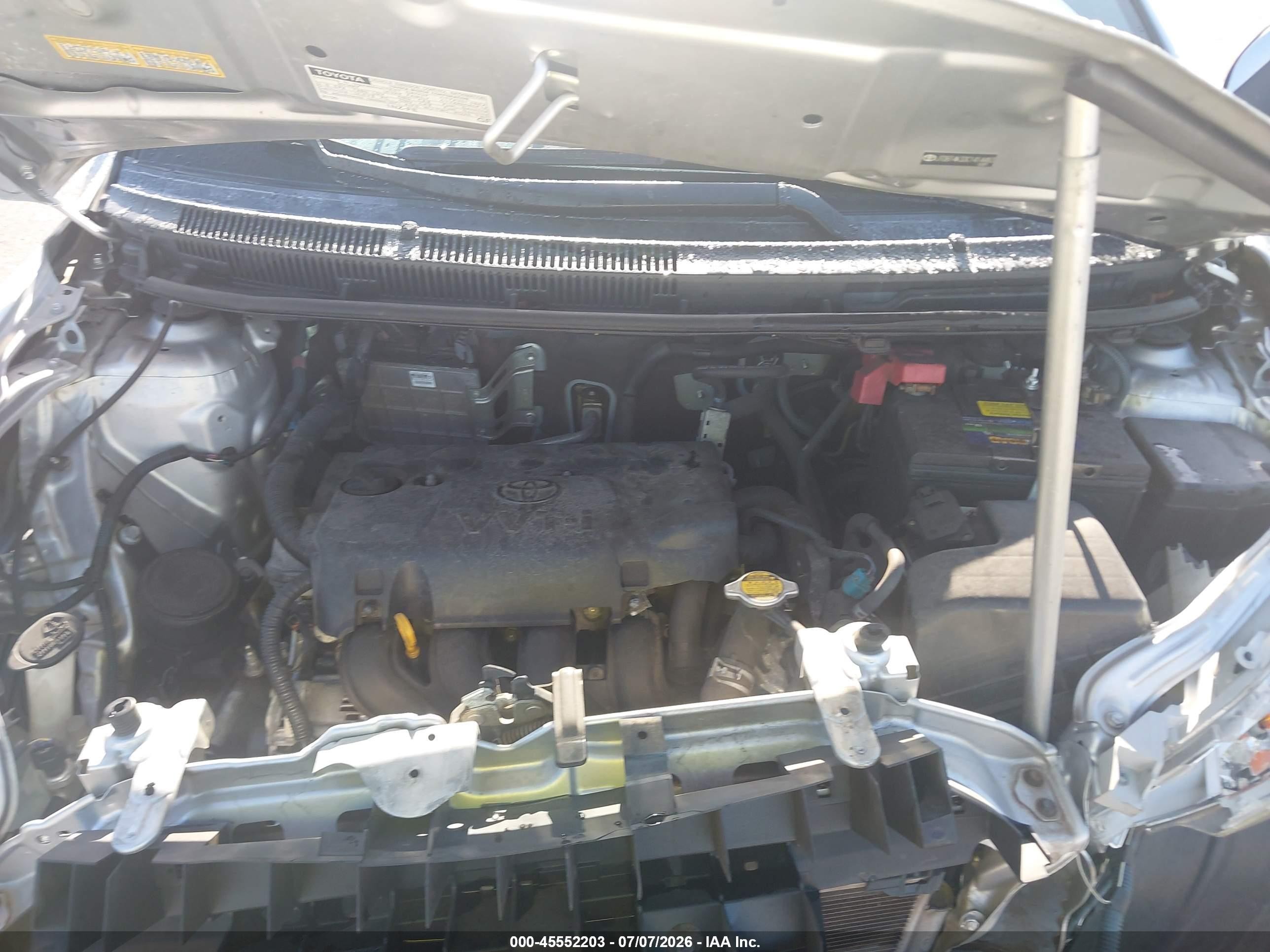 2012 Toyota Yaris   Серый vin: JTDBT4K33C1414483