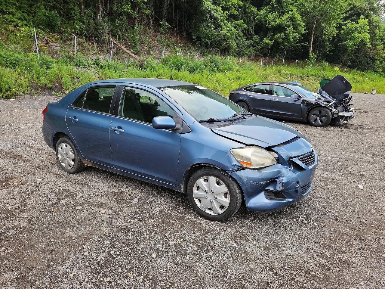 2012 Toyota Yaris Fleet Blue vin: JTDBT4K33CL010989