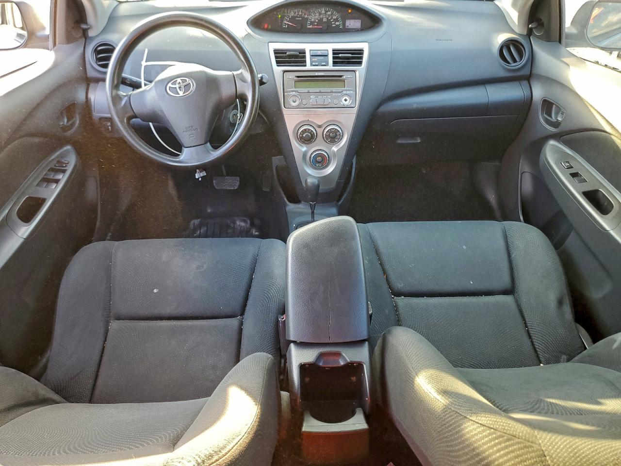 2012 Toyota Yaris Blue vin: JTDBT4K33CL018056