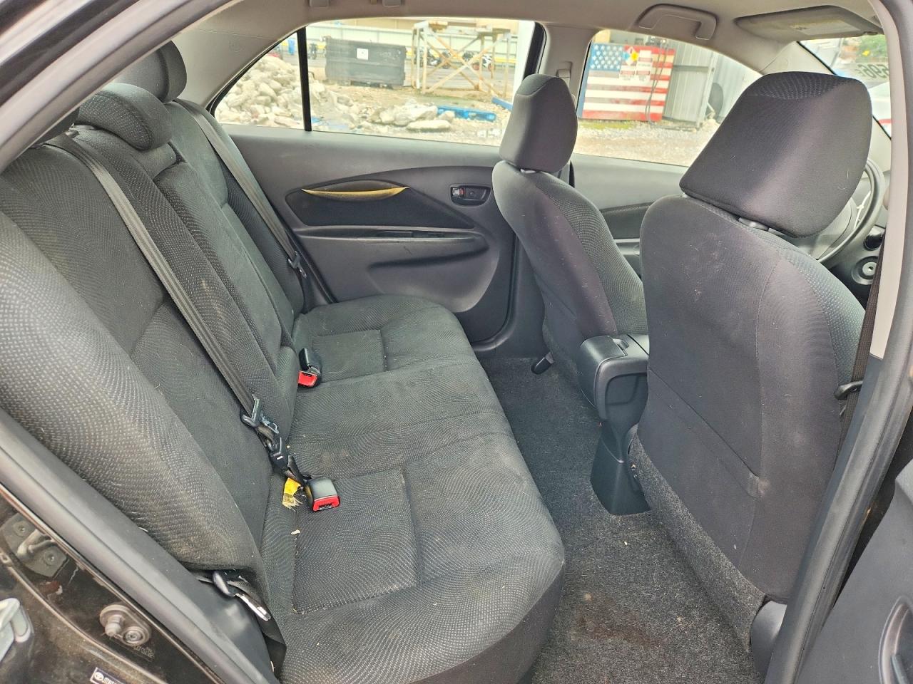 2012 Toyota Yaris Fleet Black vin: JTDBT4K33CL021295