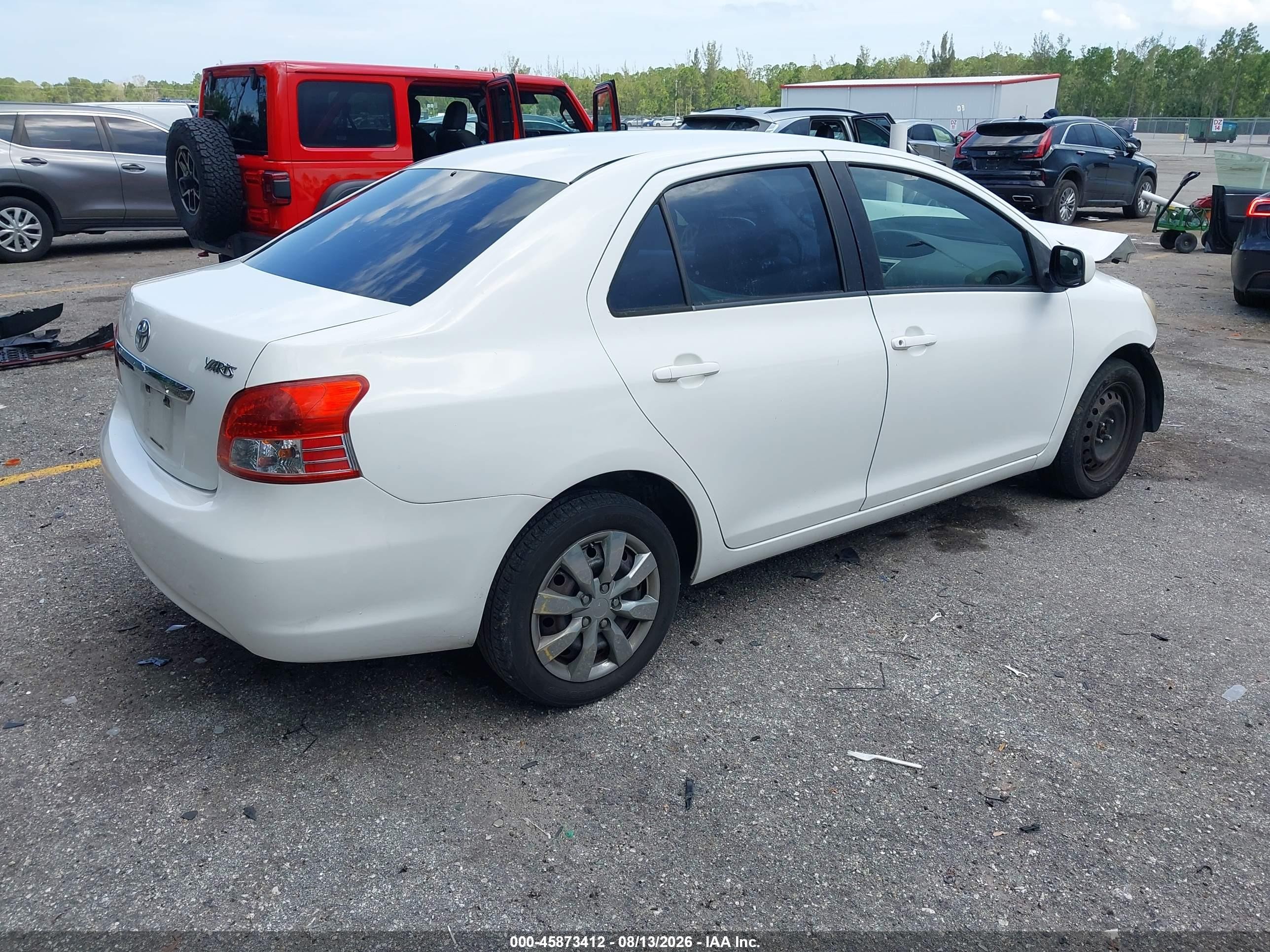 2012 Toyota Yaris   White vin: JTDBT4K33CL027825