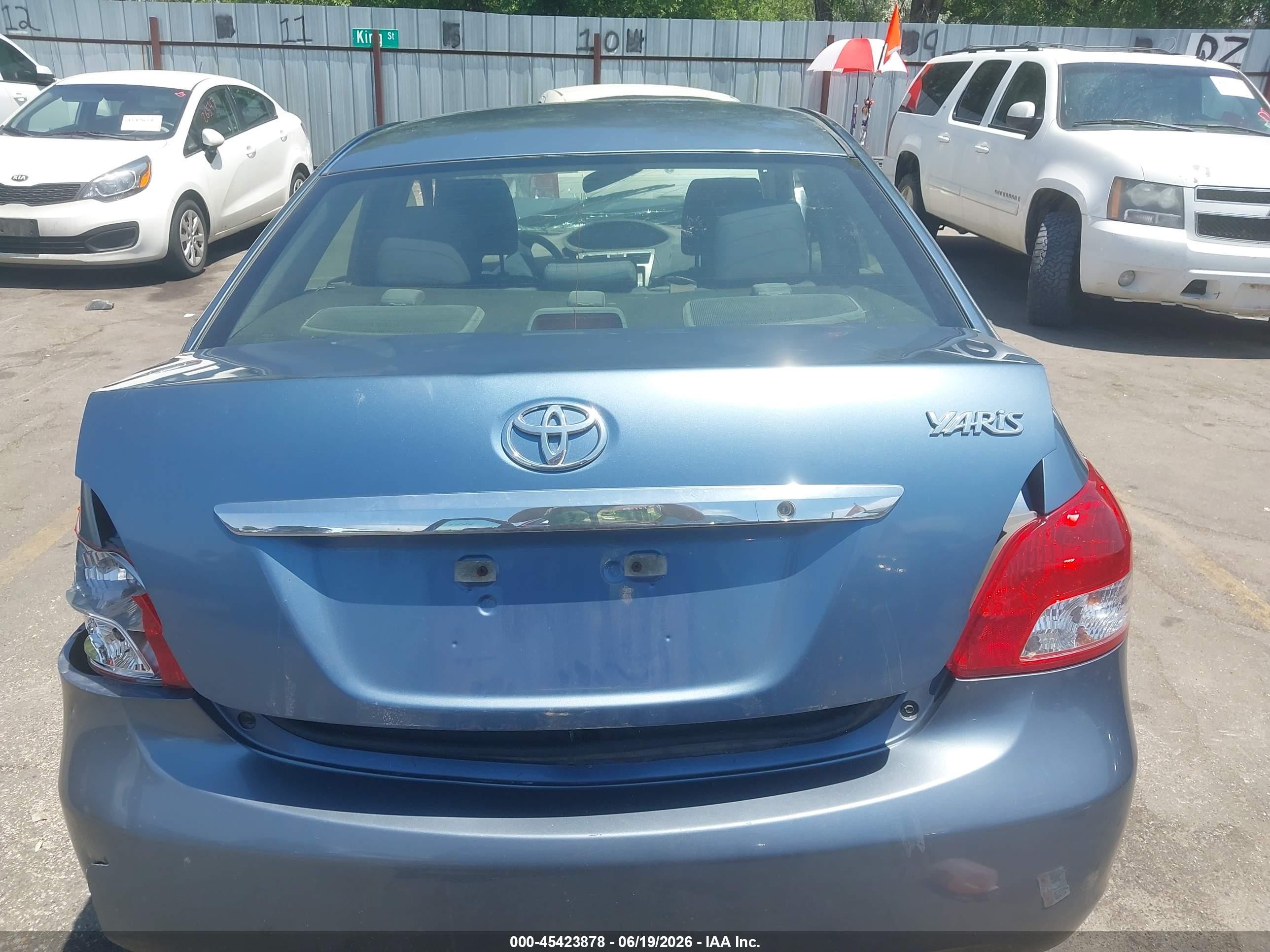 2012 Toyota Yaris   Light Blue vin: JTDBT4K33CL037755