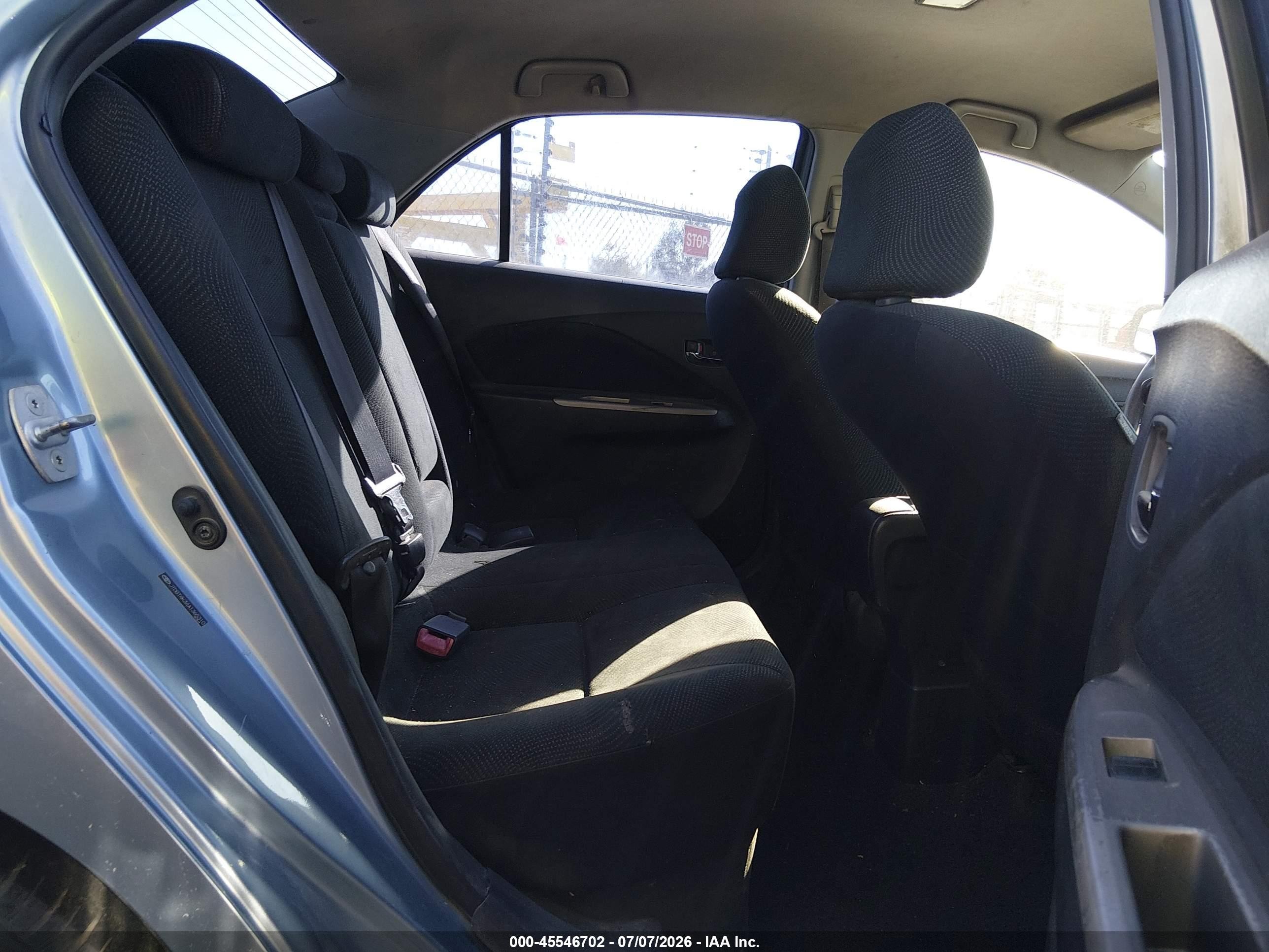 2010 Toyota Yaris   Light Blue vin: JTDBT4K34A1365310
