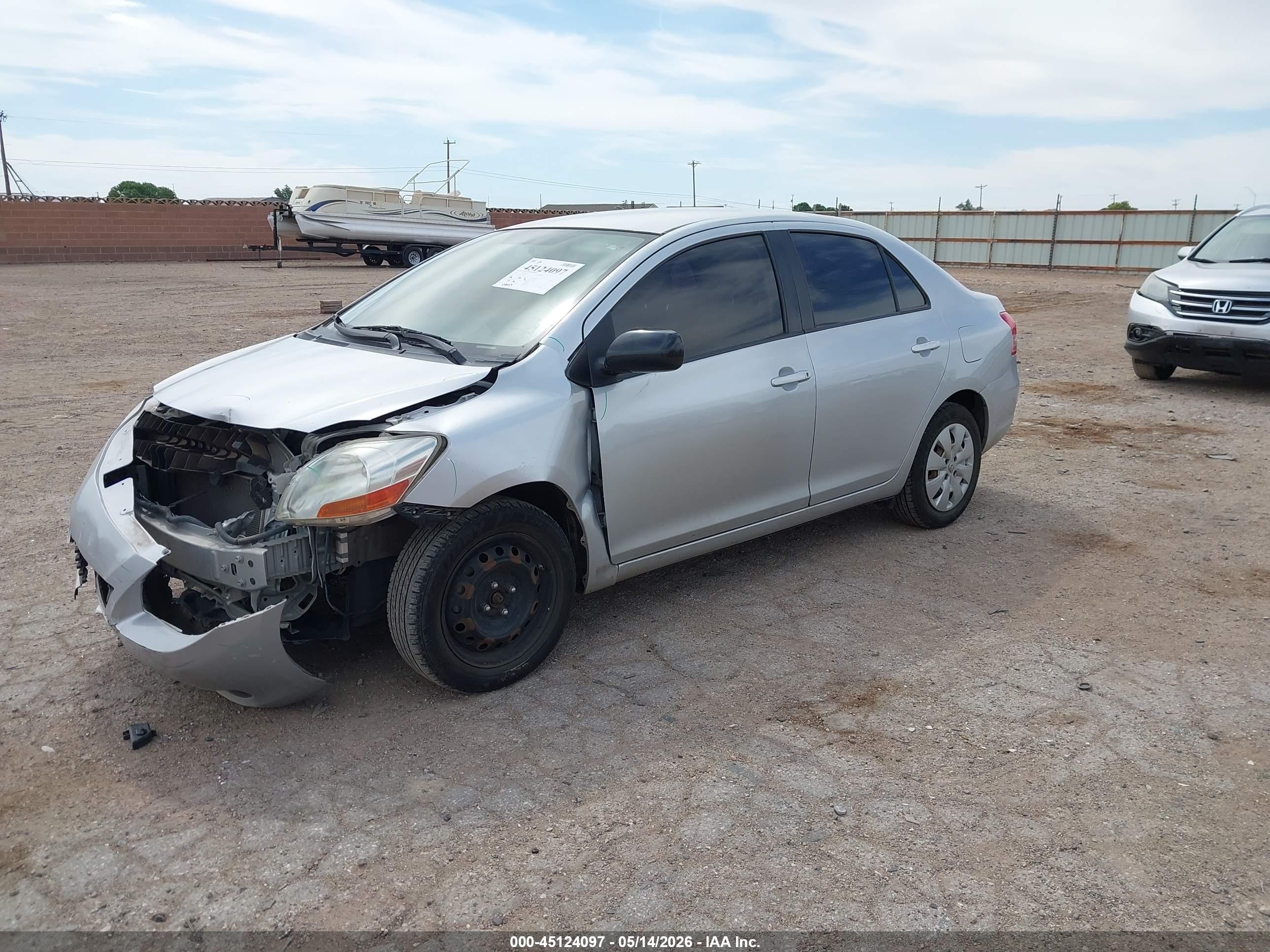 2010 Toyota Yaris   Silver vin: JTDBT4K34A1370216