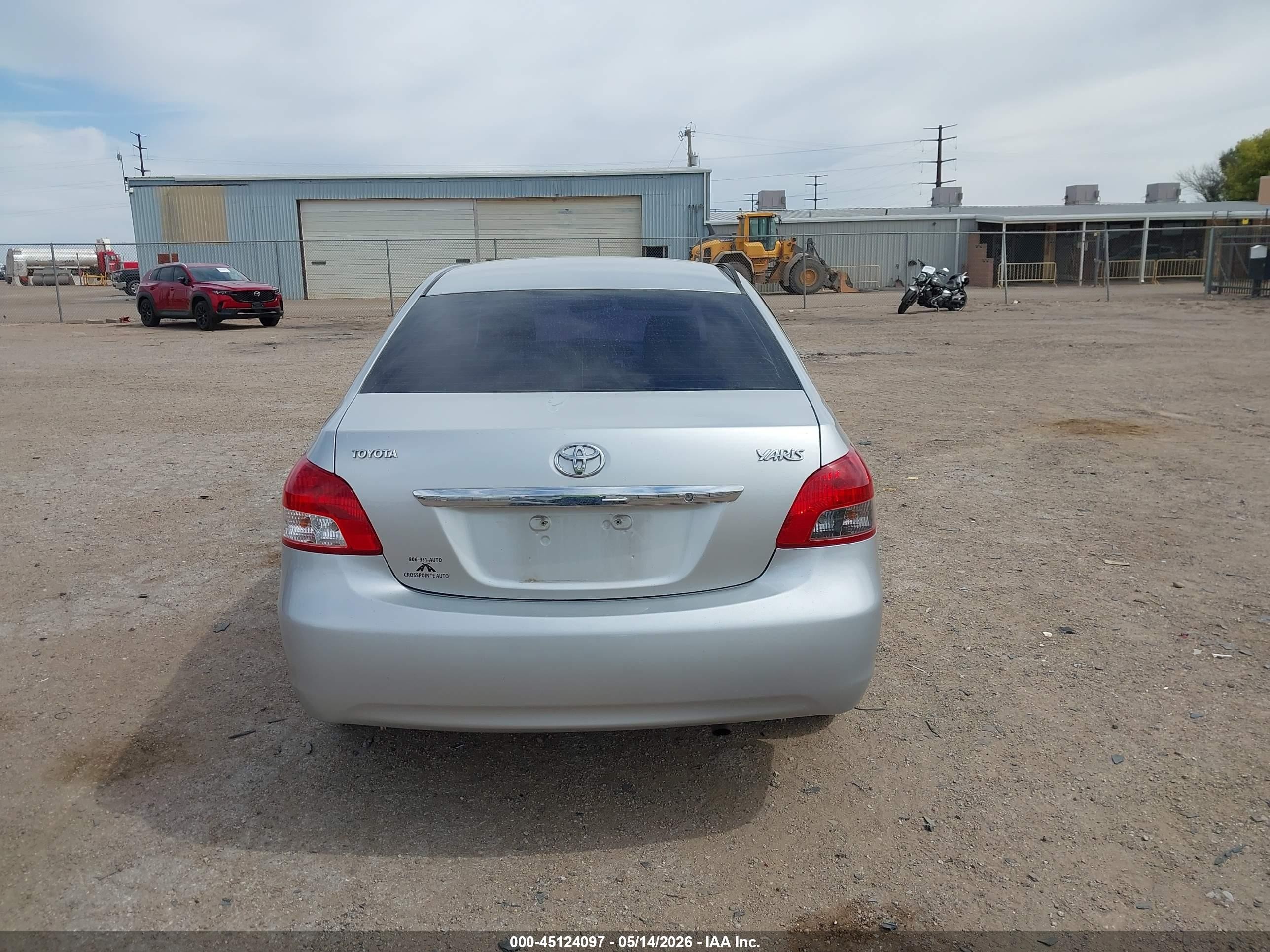 2010 Toyota Yaris   Silver vin: JTDBT4K34A1370216