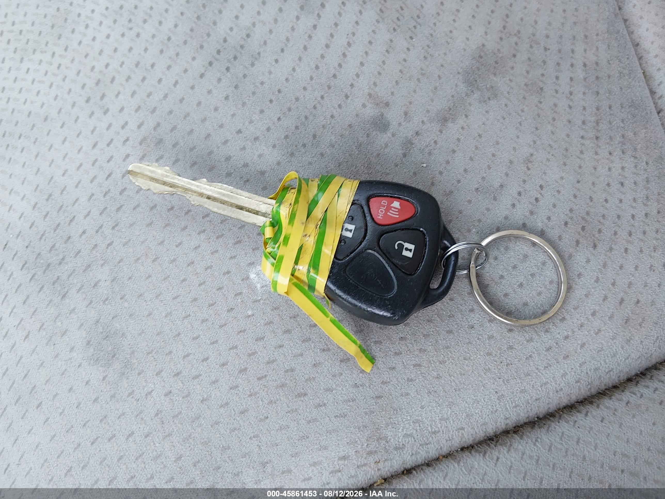 2010 Toyota Yaris   Синий vin: JTDBT4K34A1379594