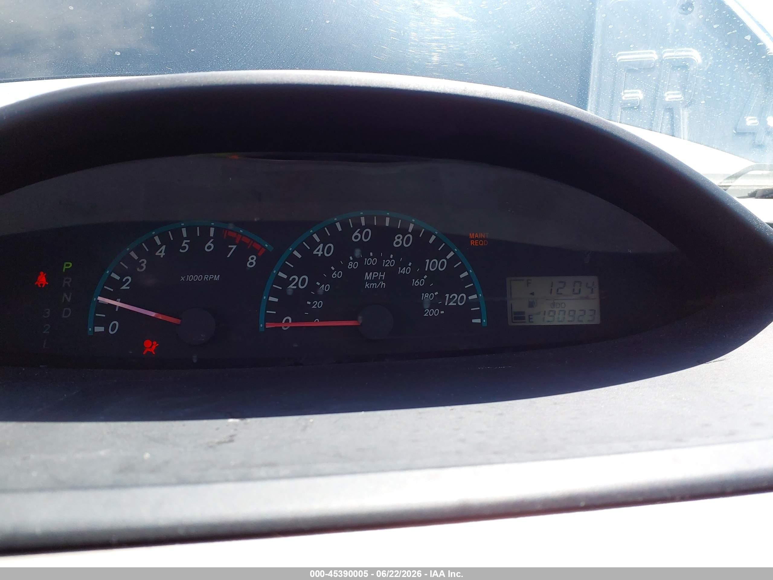 2011 Toyota Yaris   Gray vin: JTDBT4K34B1398681