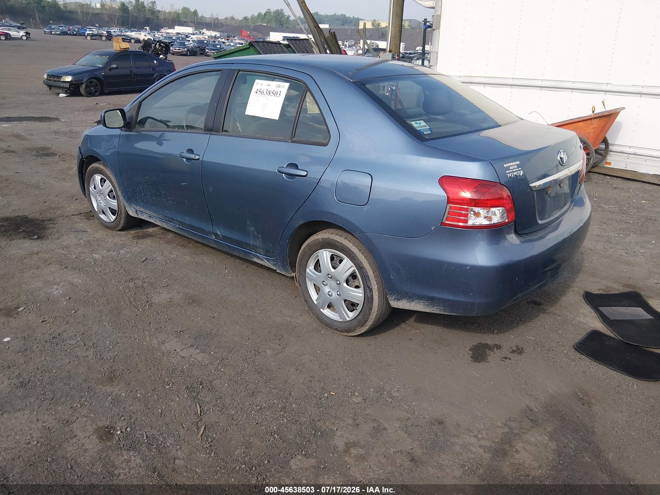 2011 Toyota Yaris   Light Blue vin: JTDBT4K34B4084267