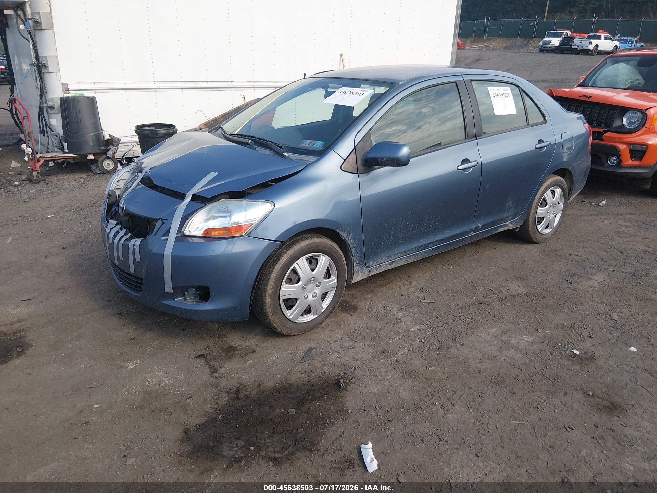 2011 Toyota Yaris   Light Blue vin: JTDBT4K34B4084267