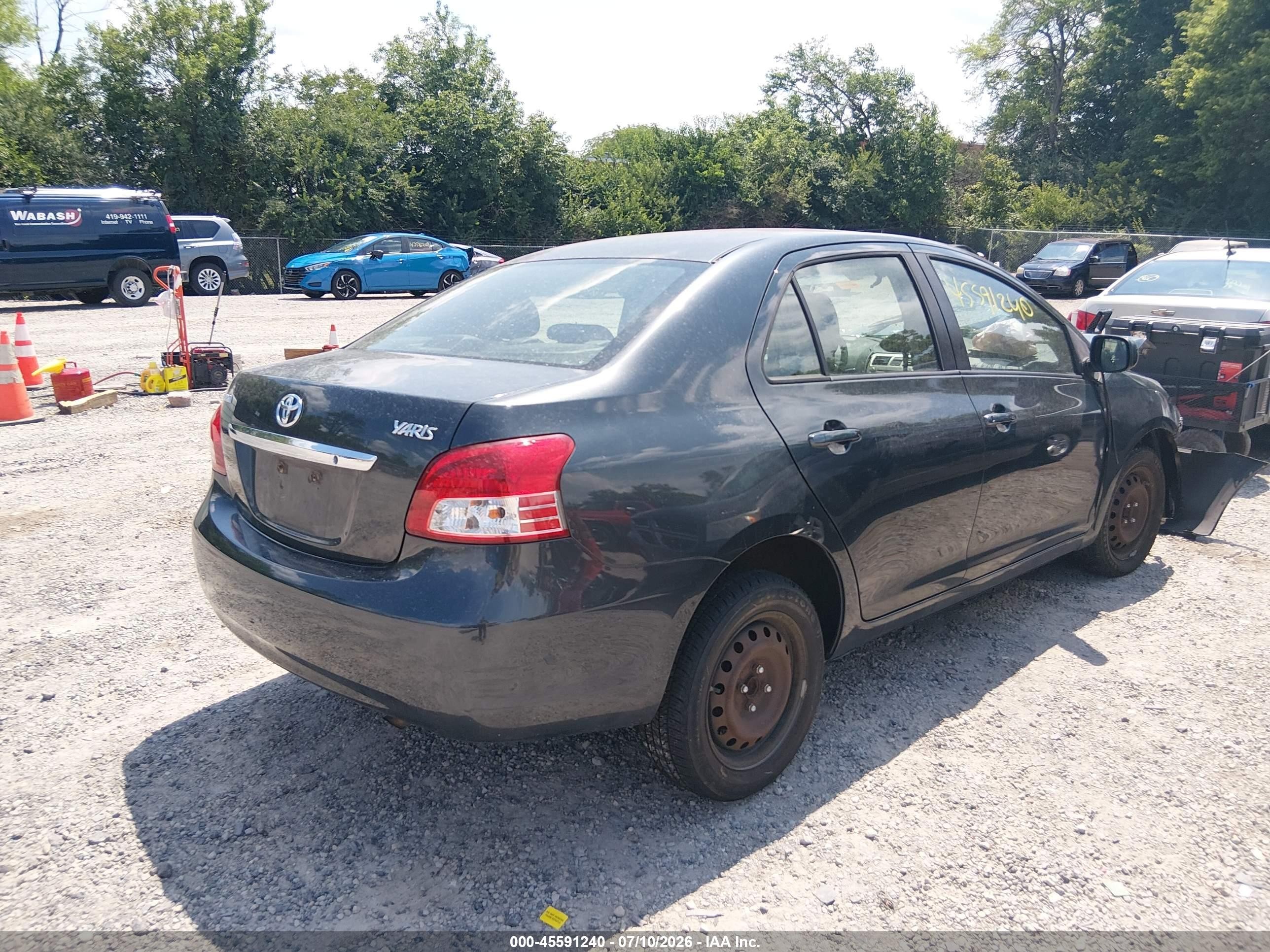 2011 Toyota Yaris   Black vin: JTDBT4K34BL000860