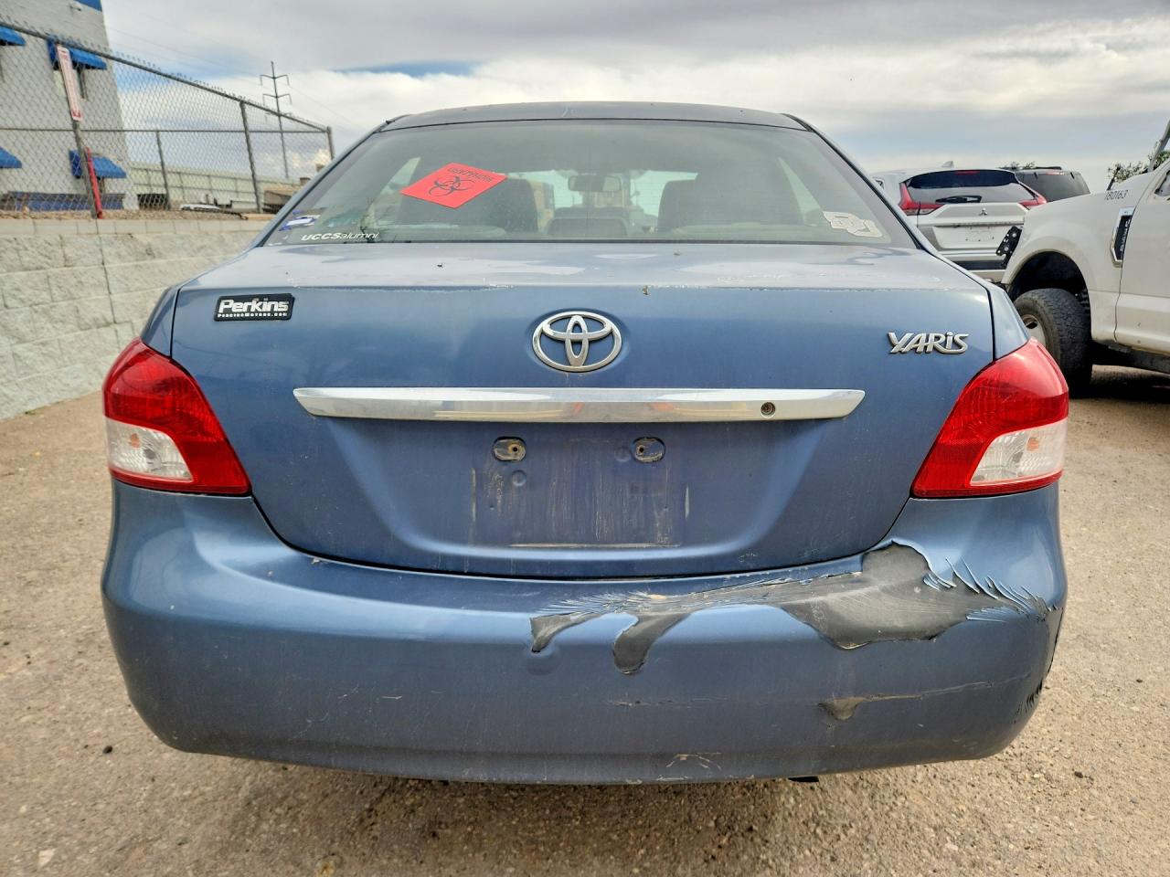 2012 Toyota Yaris Sedan Синий vin: JTDBT4K34C1418445
