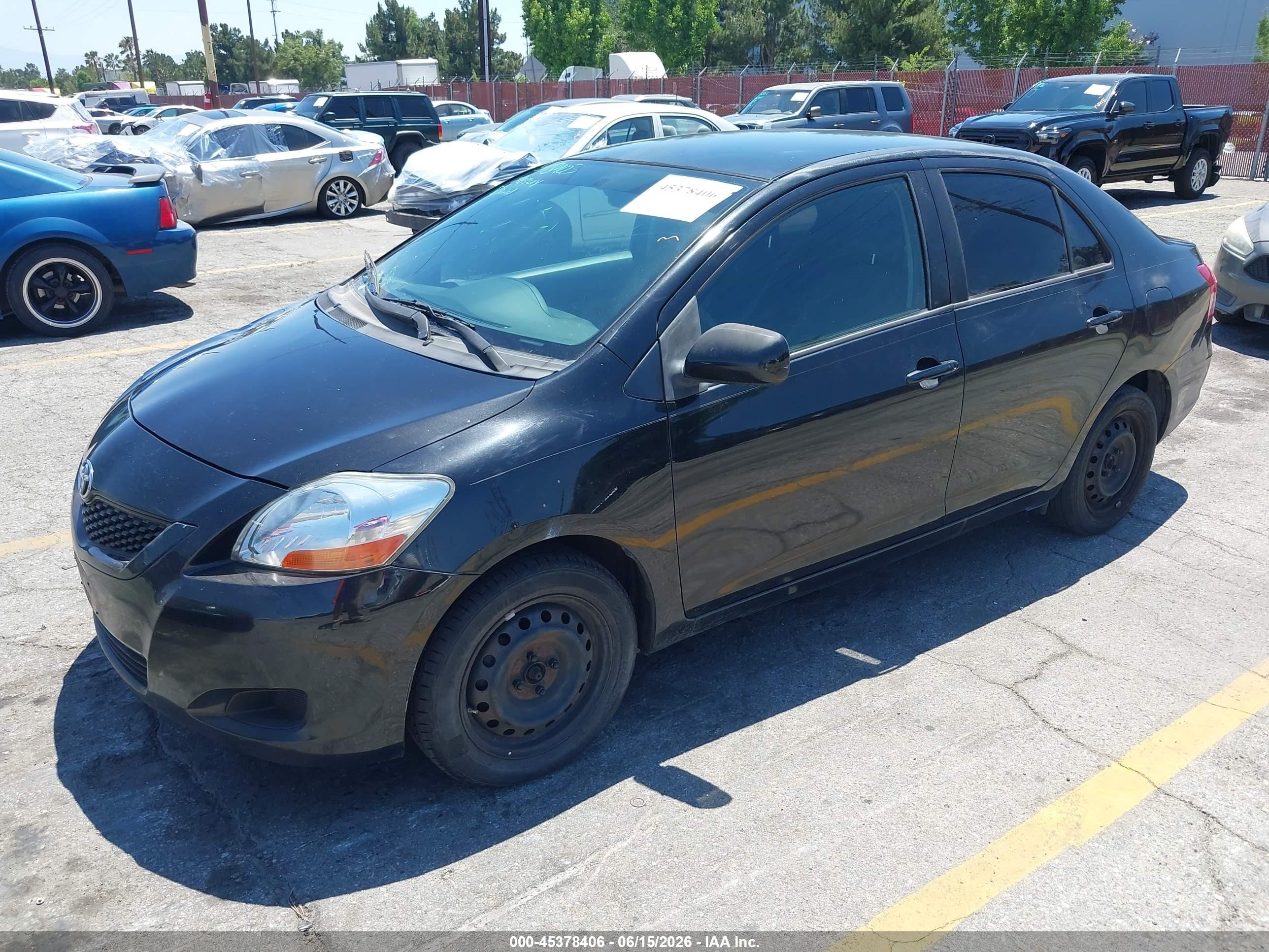 2010 Toyota Yaris   Black vin: JTDBT4K35A1396341
