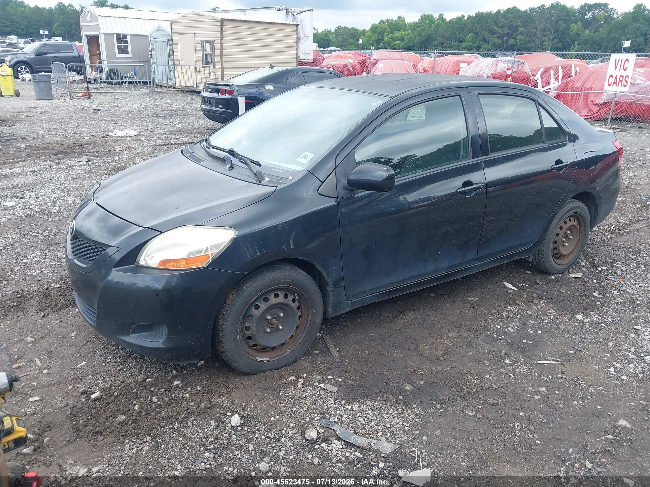 2011 Toyota Yaris   Black vin: JTDBT4K35B1400969