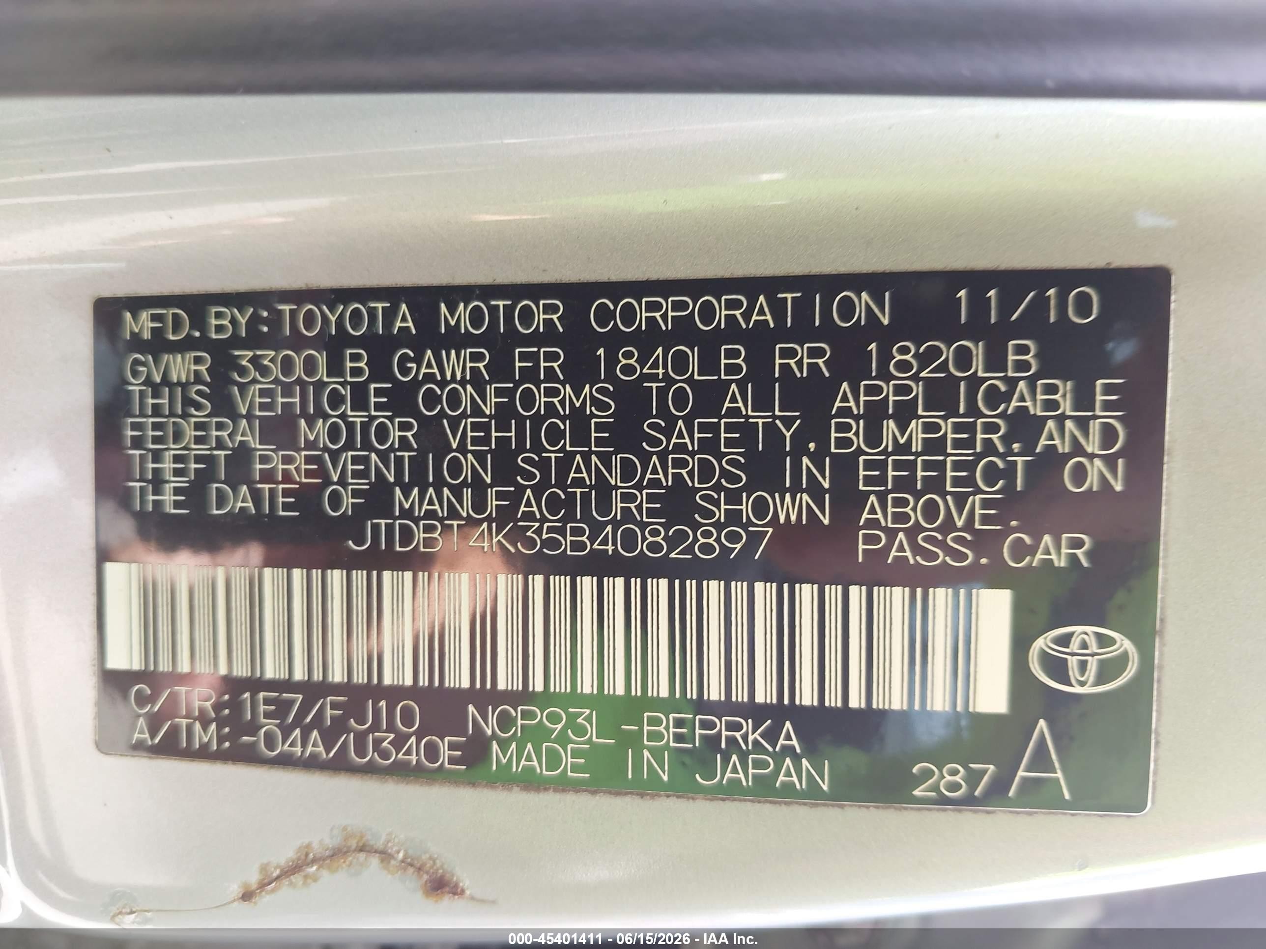 2011 Toyota Yaris   Silver vin: JTDBT4K35B4082897