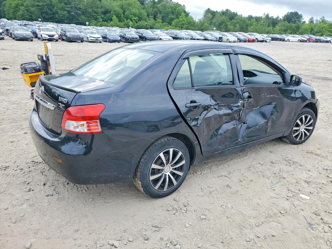 2012 Toyota Yaris Fleet Black vin: JTDBT4K35CL010802