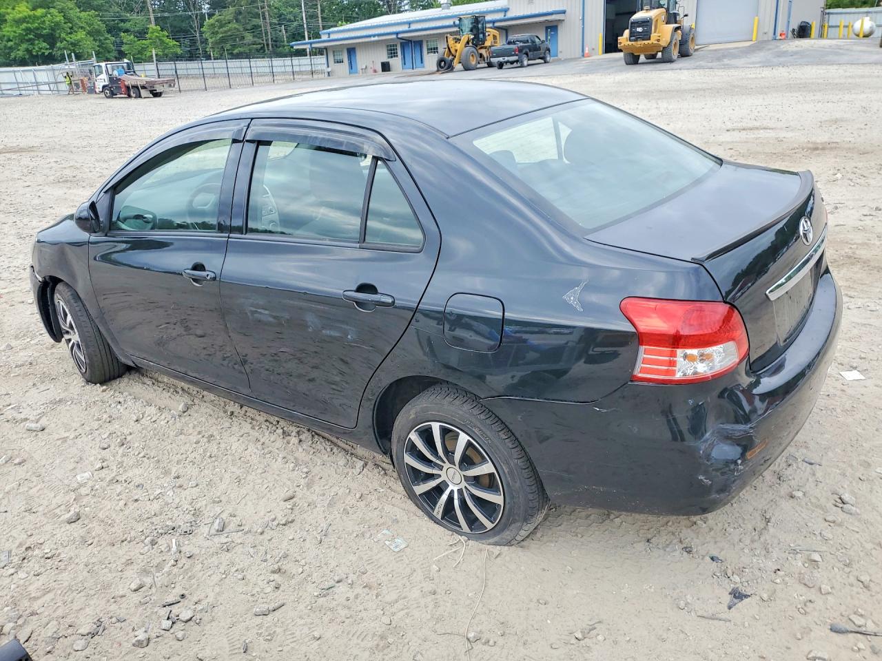 2012 Toyota Yaris Fleet Black vin: JTDBT4K35CL010802