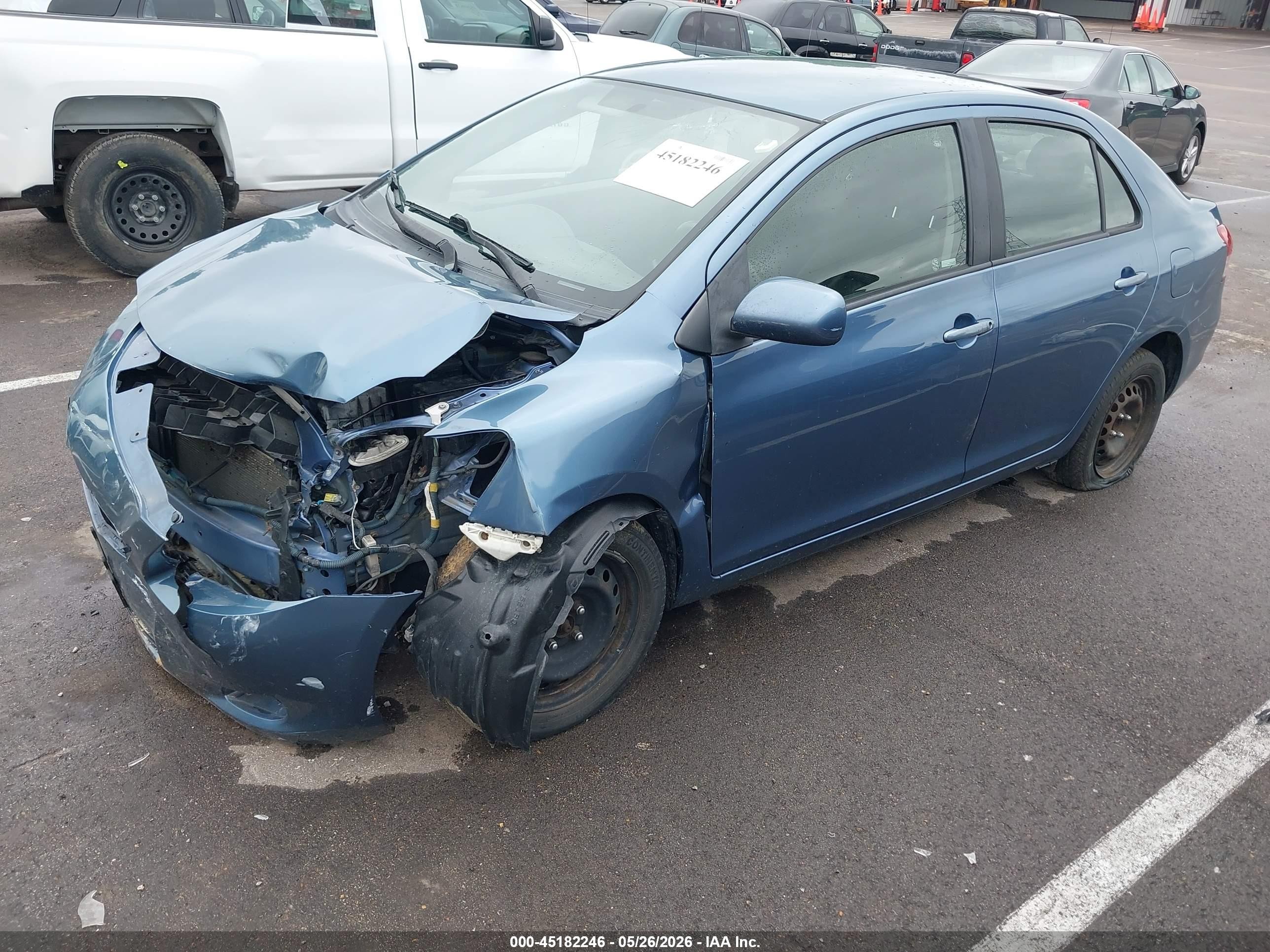 2012 Toyota Yaris   Blue vin: JTDBT4K35CL020651