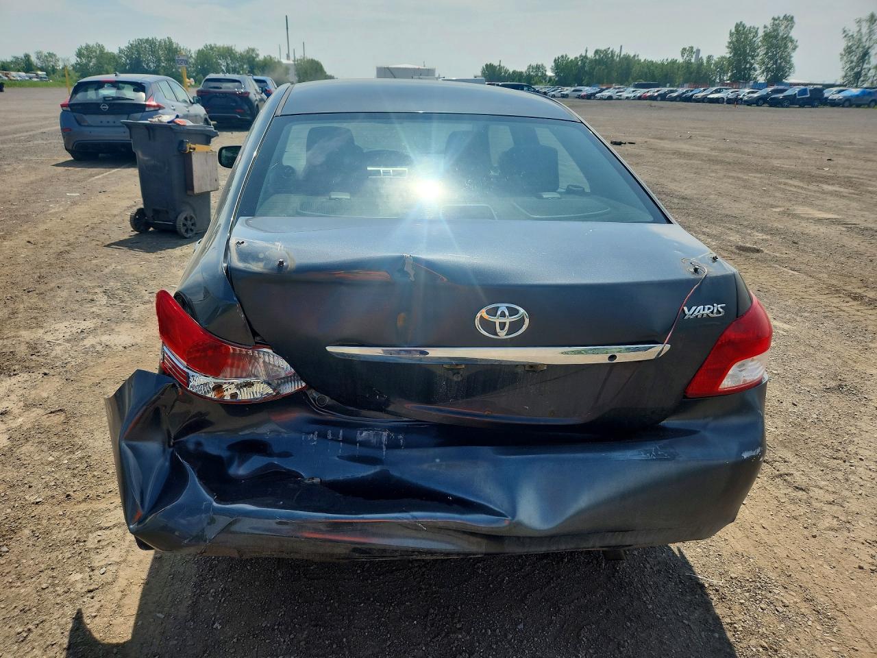 2012 Toyota Yaris Fleet Charcoal vin: JTDBT4K35CL031584