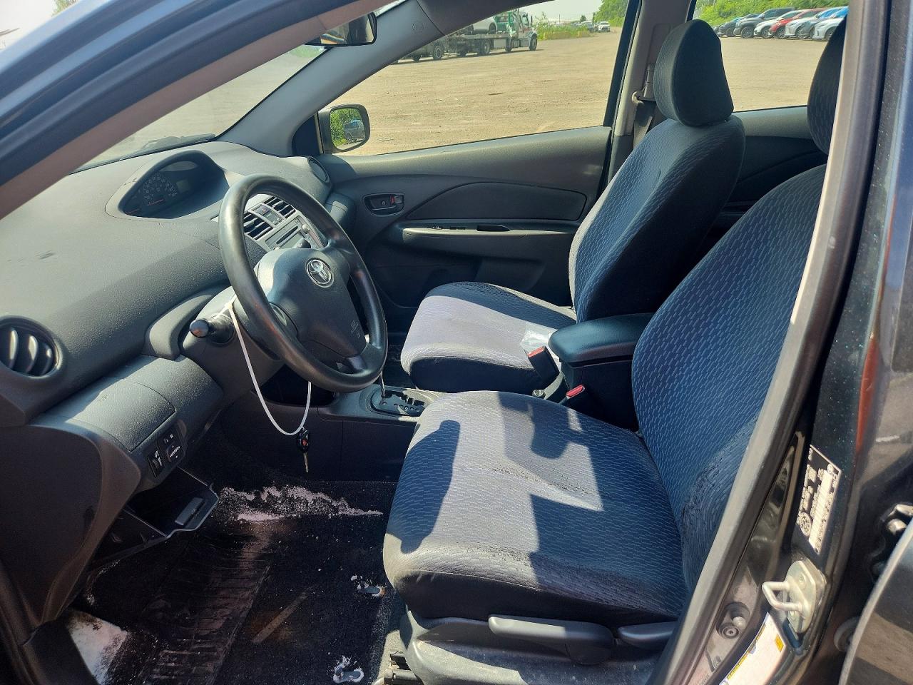 2012 Toyota Yaris Fleet Charcoal vin: JTDBT4K35CL031584