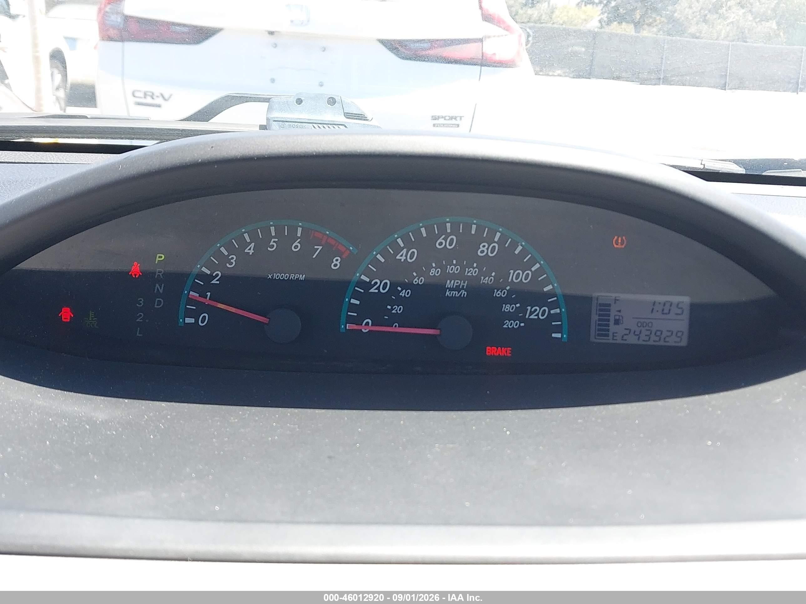 2010 Toyota Yaris   Синий vin: JTDBT4K36A1389186