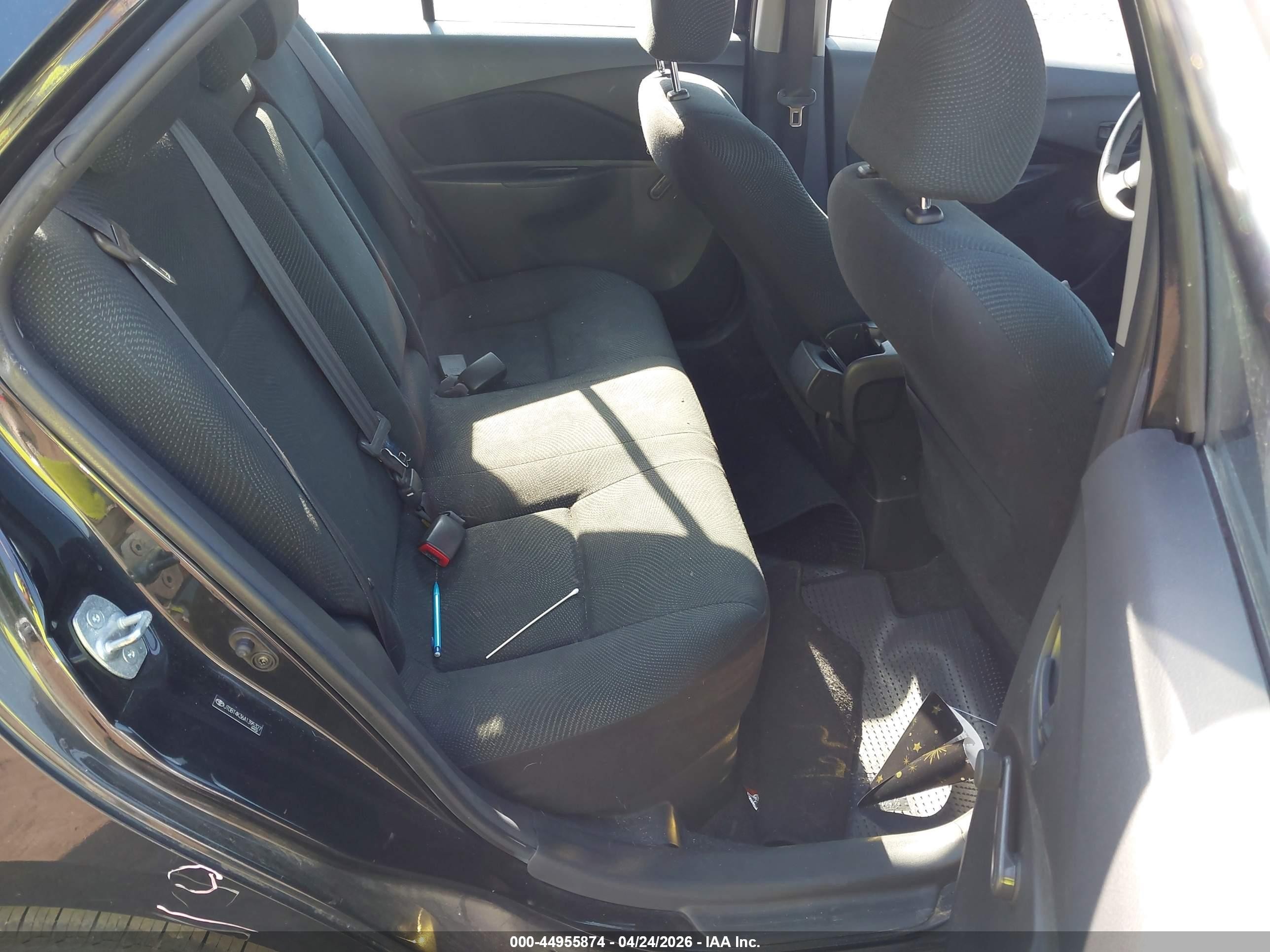 2010 Toyota Yaris   Black vin: JTDBT4K36A1395327
