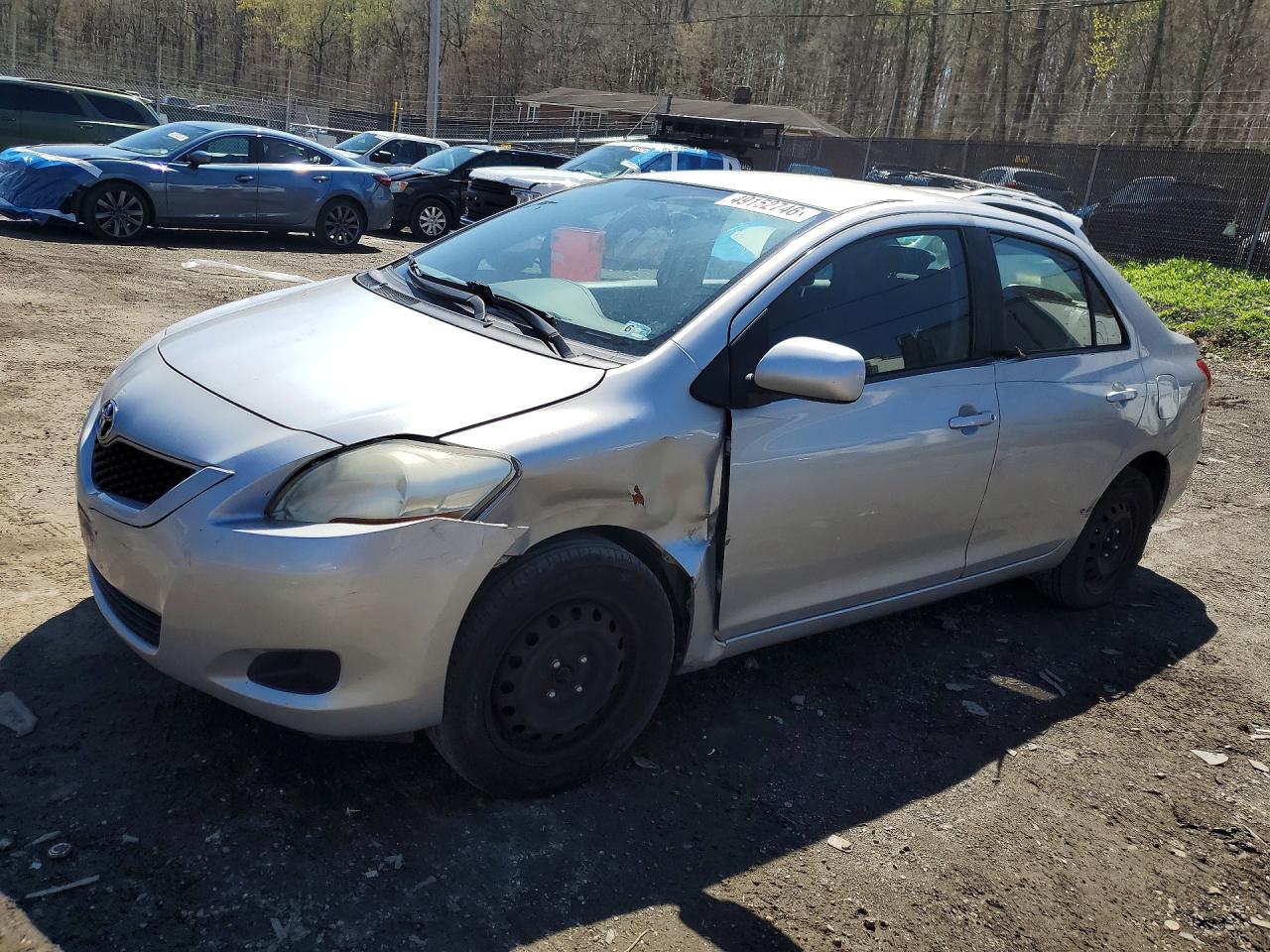 2010 Toyota Yaris Base Gray vin: JTDBT4K36A4078548