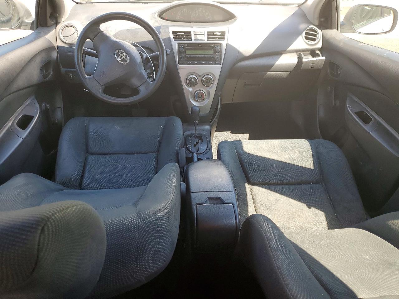 2010 Toyota Yaris Base Gray vin: JTDBT4K36A4078548